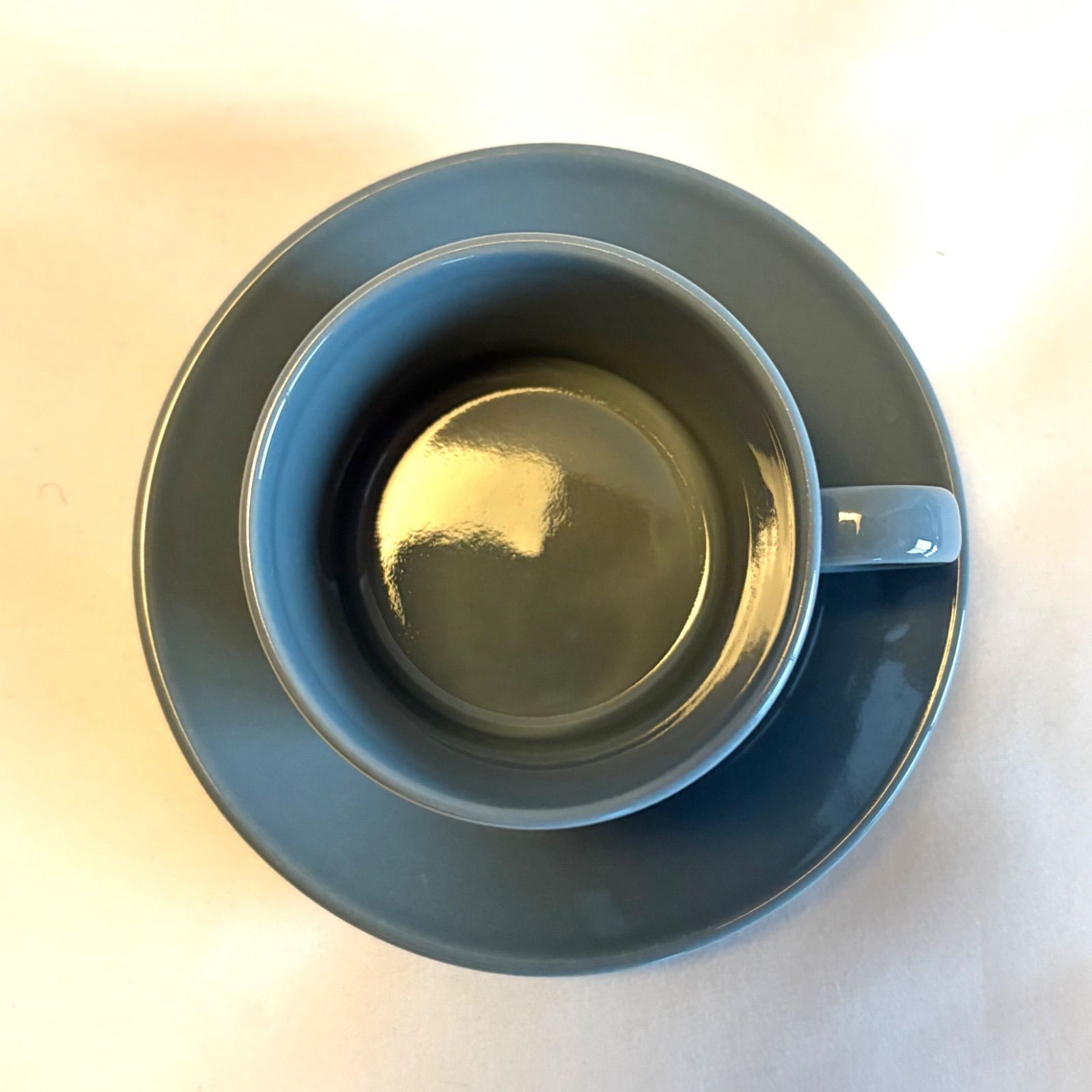 iittala-Arabia “TEEMA”（グレー）コーヒーカップ&ソーサー - メルカリ