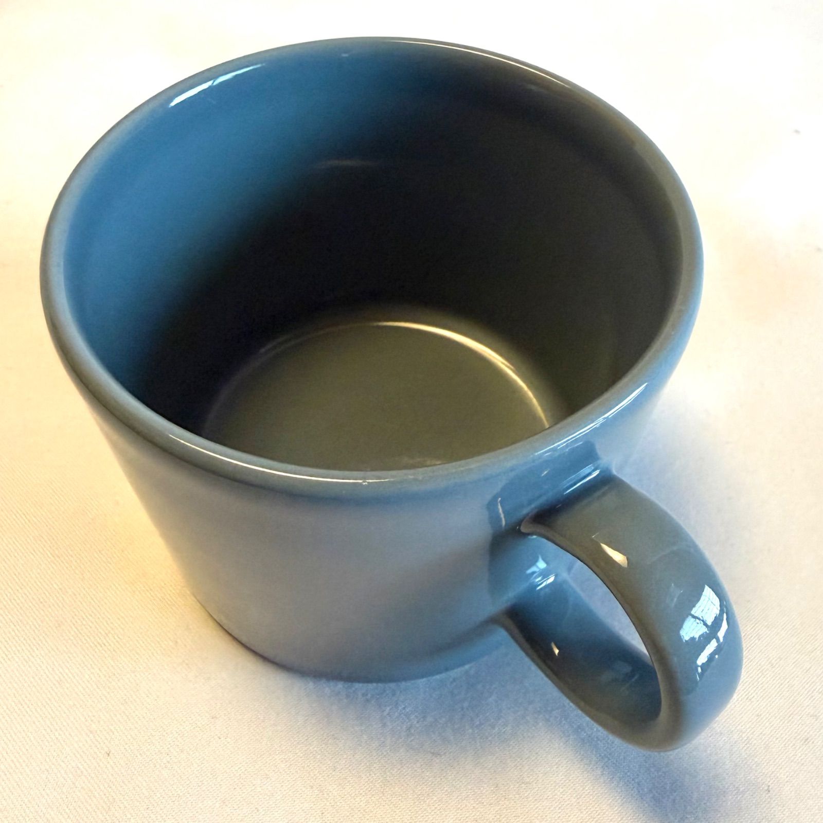 iittala-Arabia “TEEMA”（グレー）コーヒーカップ&ソーサー - メルカリ