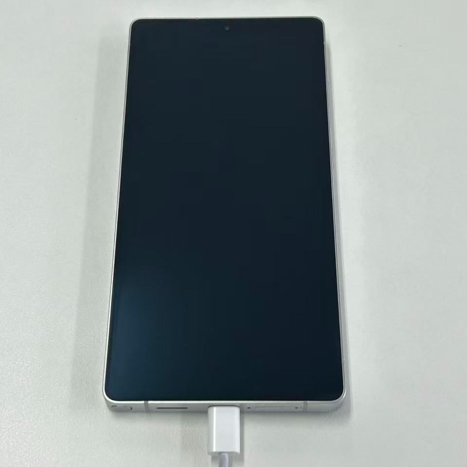 Samsung Galaxy S25 ultraジャンク ジャンク】Galaxy S25 Ultra チタニウム シルバーブルー - メルカリ