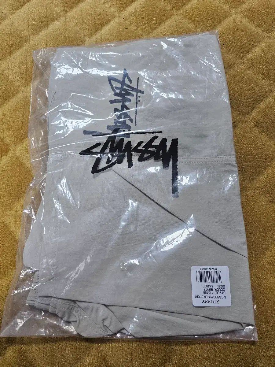 STUSSY BIG ベーシック ウォーター ハーフパンツ ベージュ L