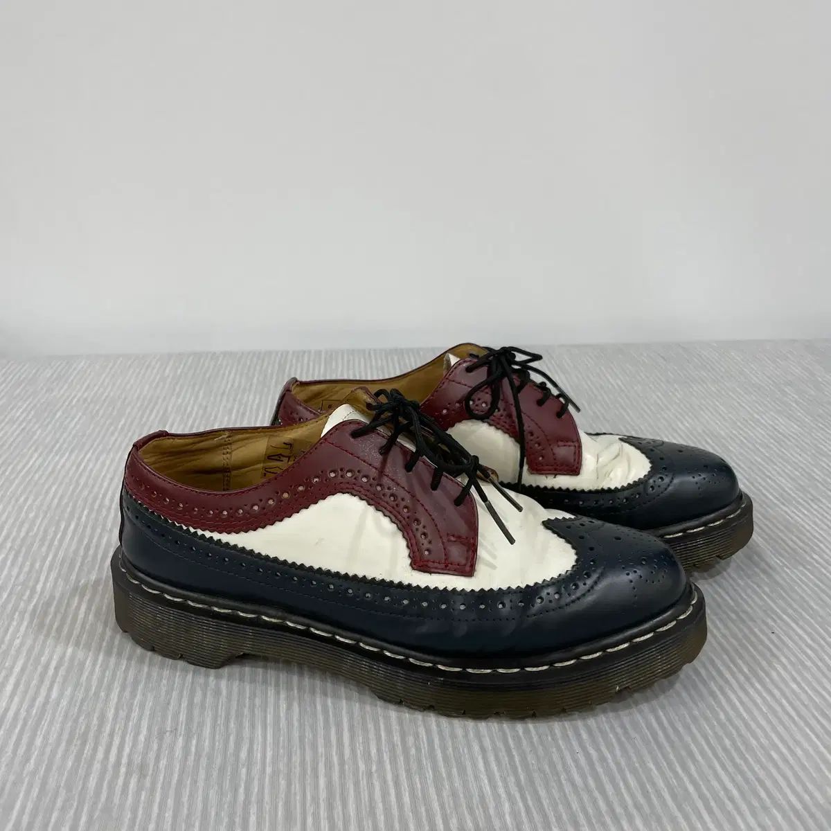 DR. MARTENS ドクターマーチン 14399 ウイングチップ 5ホール EU39