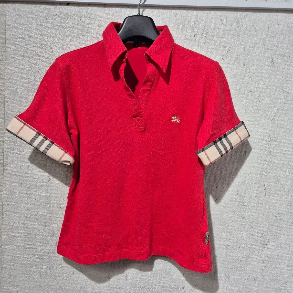 BURBERRY レッド カラ 半袖Tシャツ