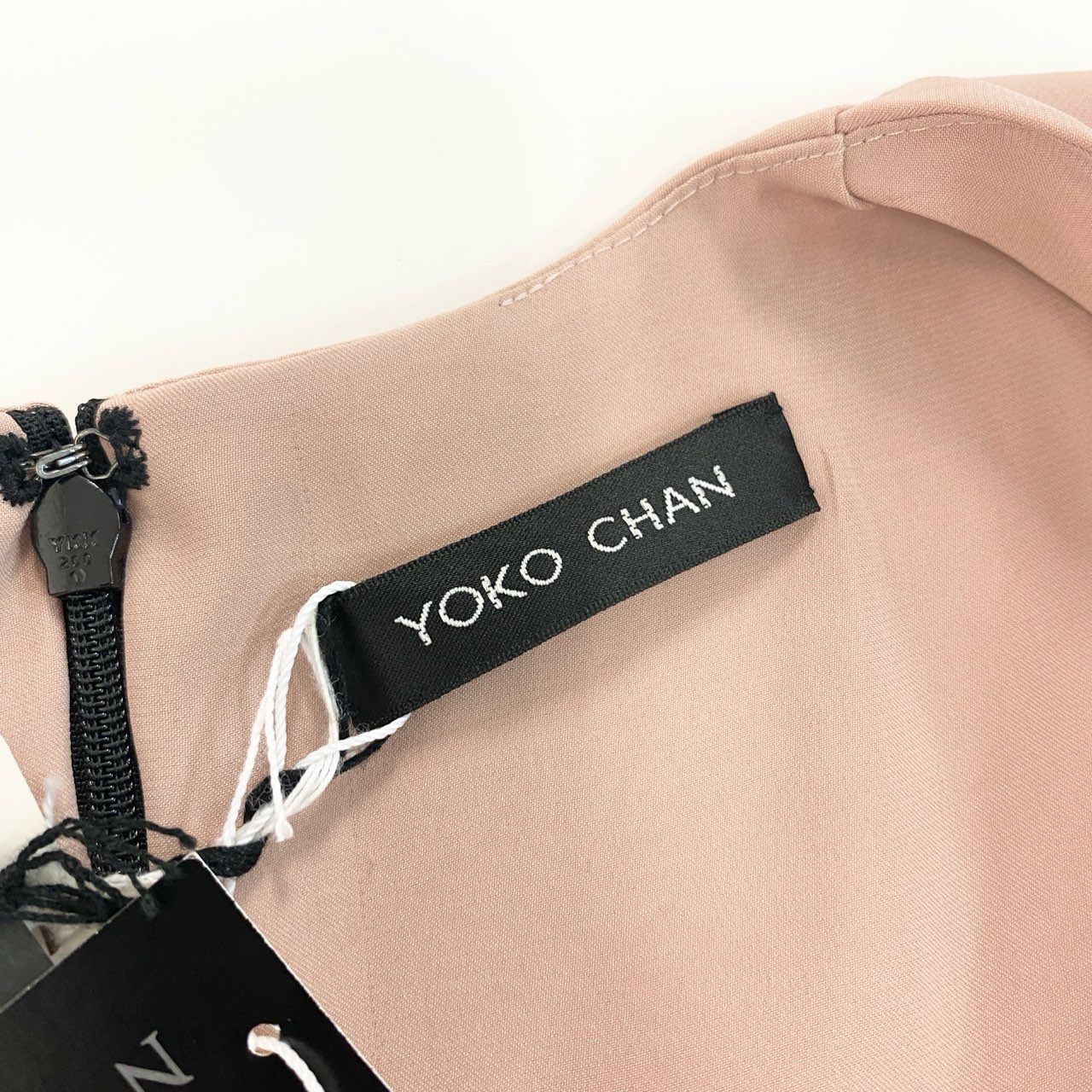 18j17《未使用保管品》 YOKO CHAN ヨーコチャン ノースリーブ 