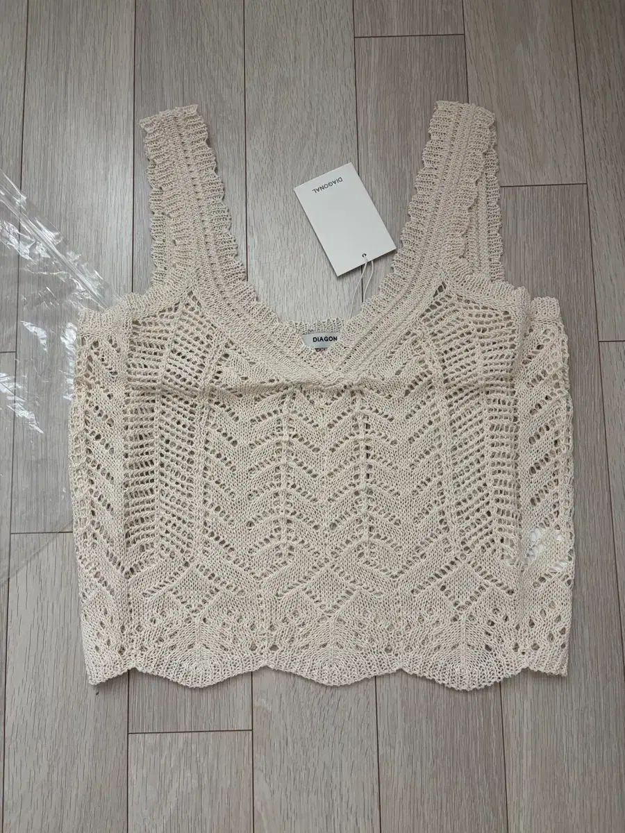 DIAGONAL クロシェ ノースリーブ