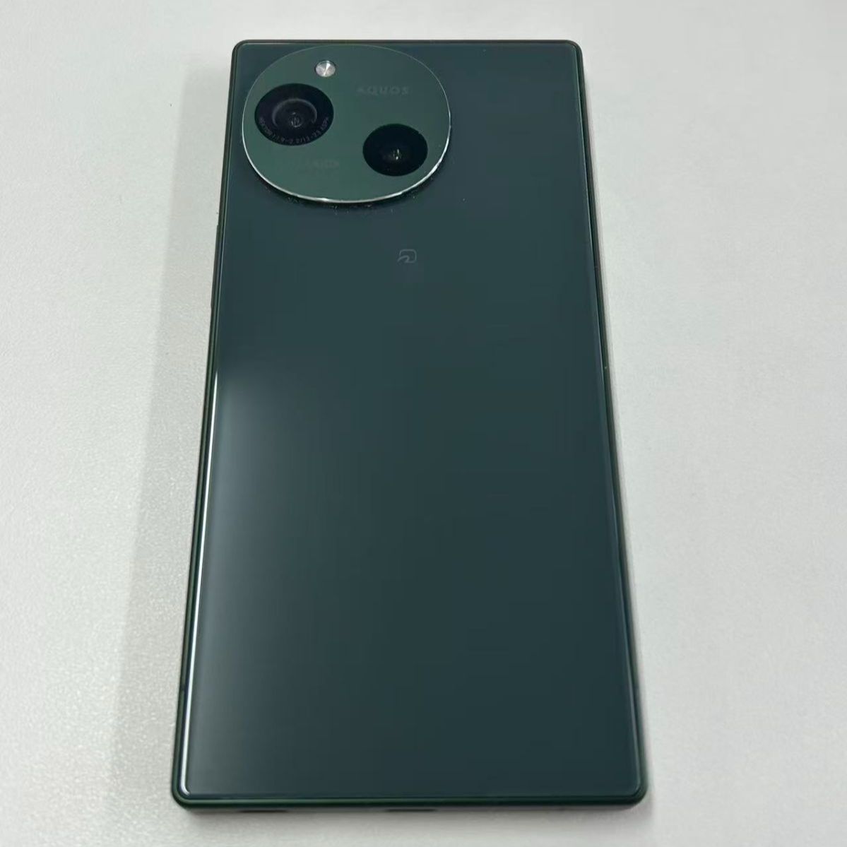 【ジャンク品】AQUOS R9 グリーン