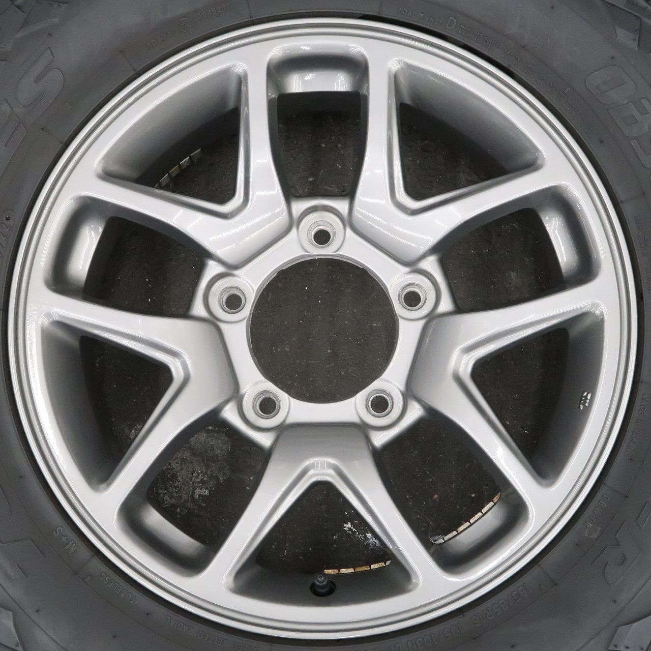 4本 スズキ ジムニー JB64W 純正 16インチ 5.5J+22 5H 139.7 