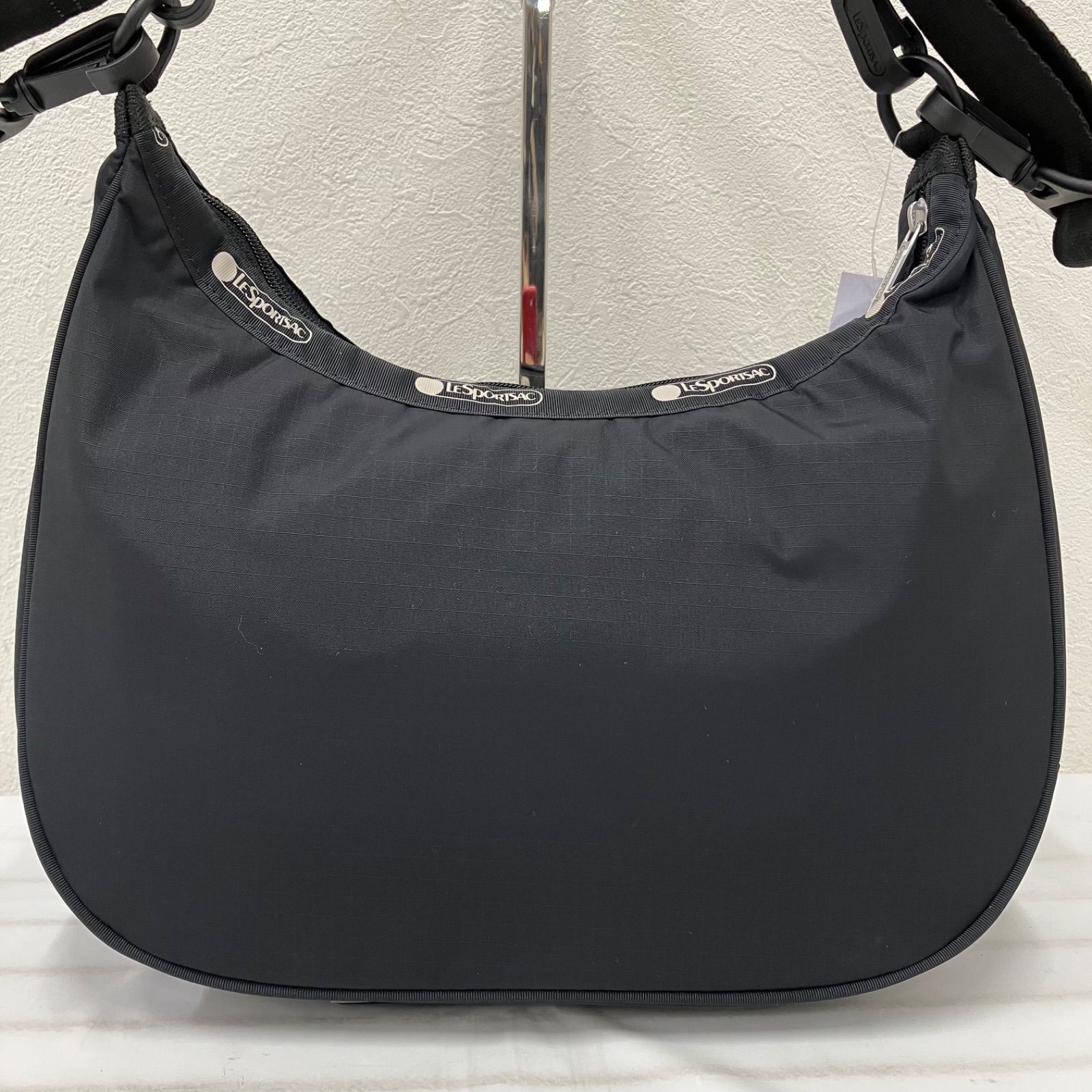 3092　LeSportsac　レスポートサック　アダムエロペ　ADAM ET ROPE　PH N/S CONV HOBO　アダムブラック４　別注　ブラック　黒　無地　2way　ショルダーバッグ　トートバッグ　ハンドバッグ　ワンショルダー　レディース　シンプル