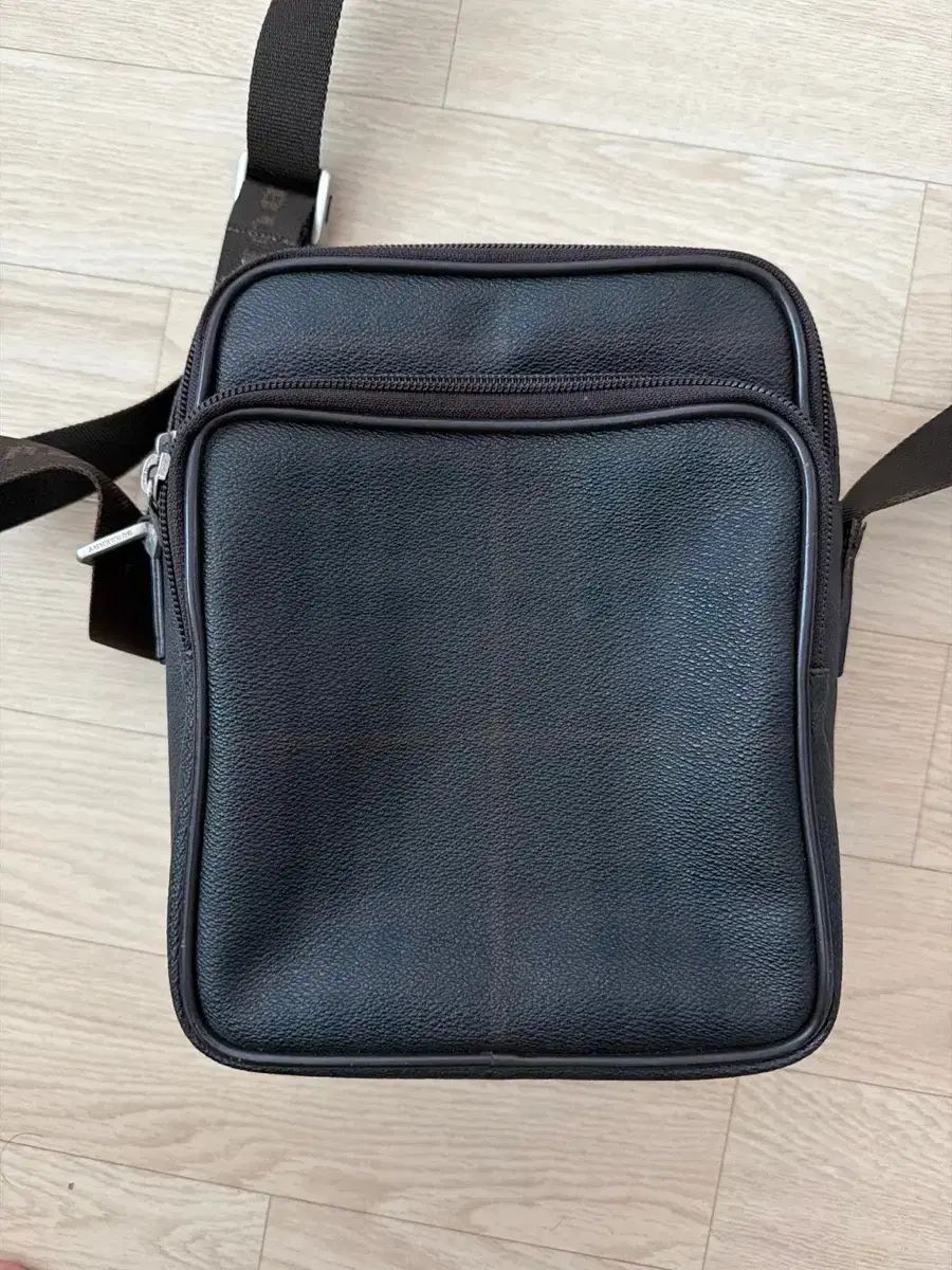 Burberry バーバリー マン バッグ