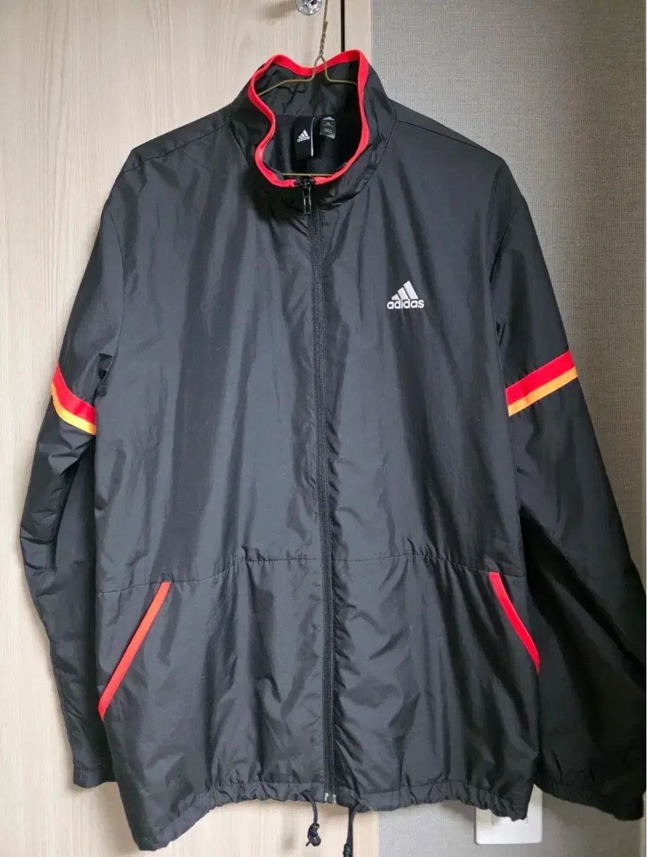 アディダス ドイツ ウィンドブレーカー - xl