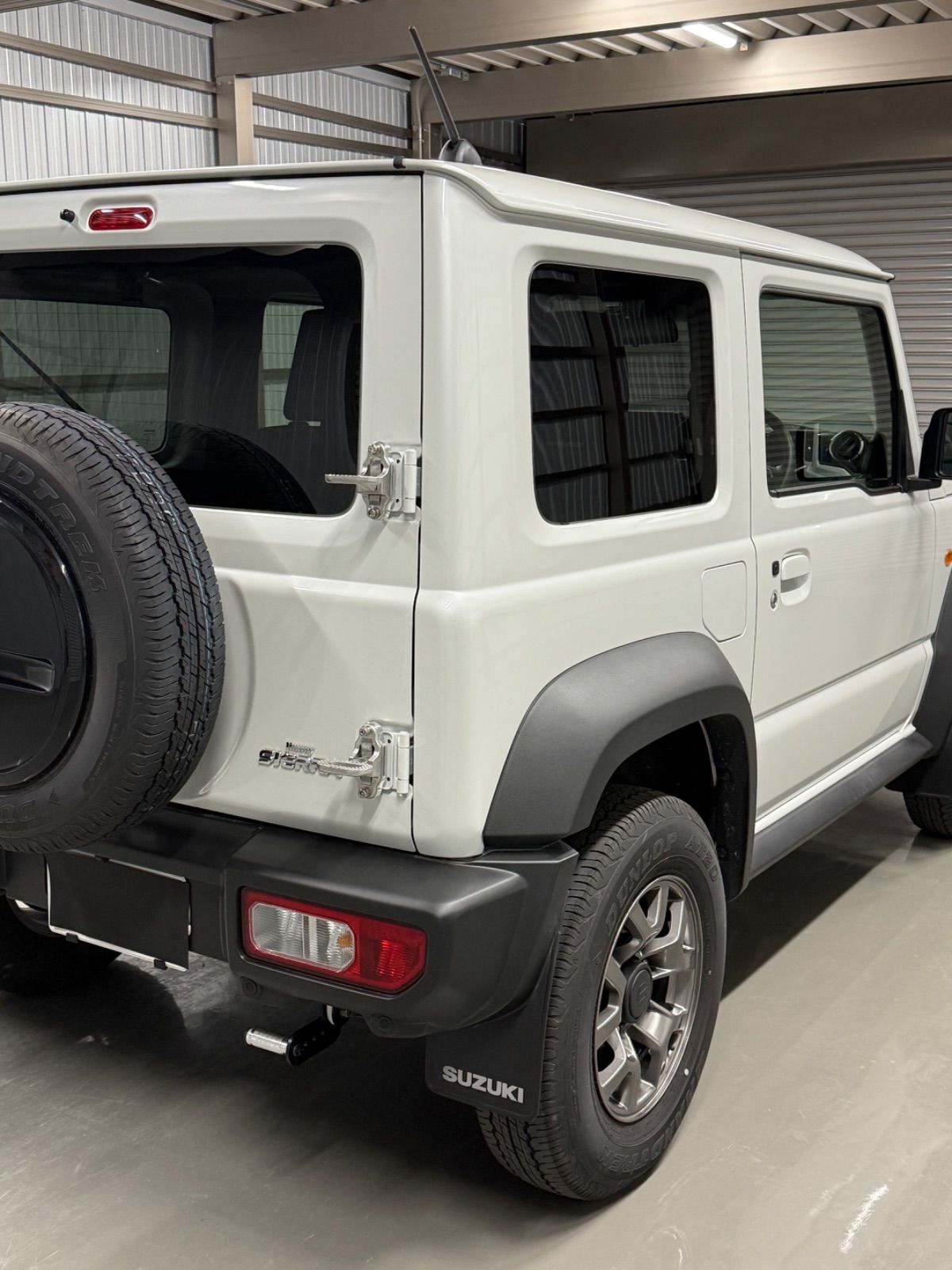 ⭐︎黒メッキ仕様⭐︎ ジムニー シエラ ノマド リアステップ 取説付