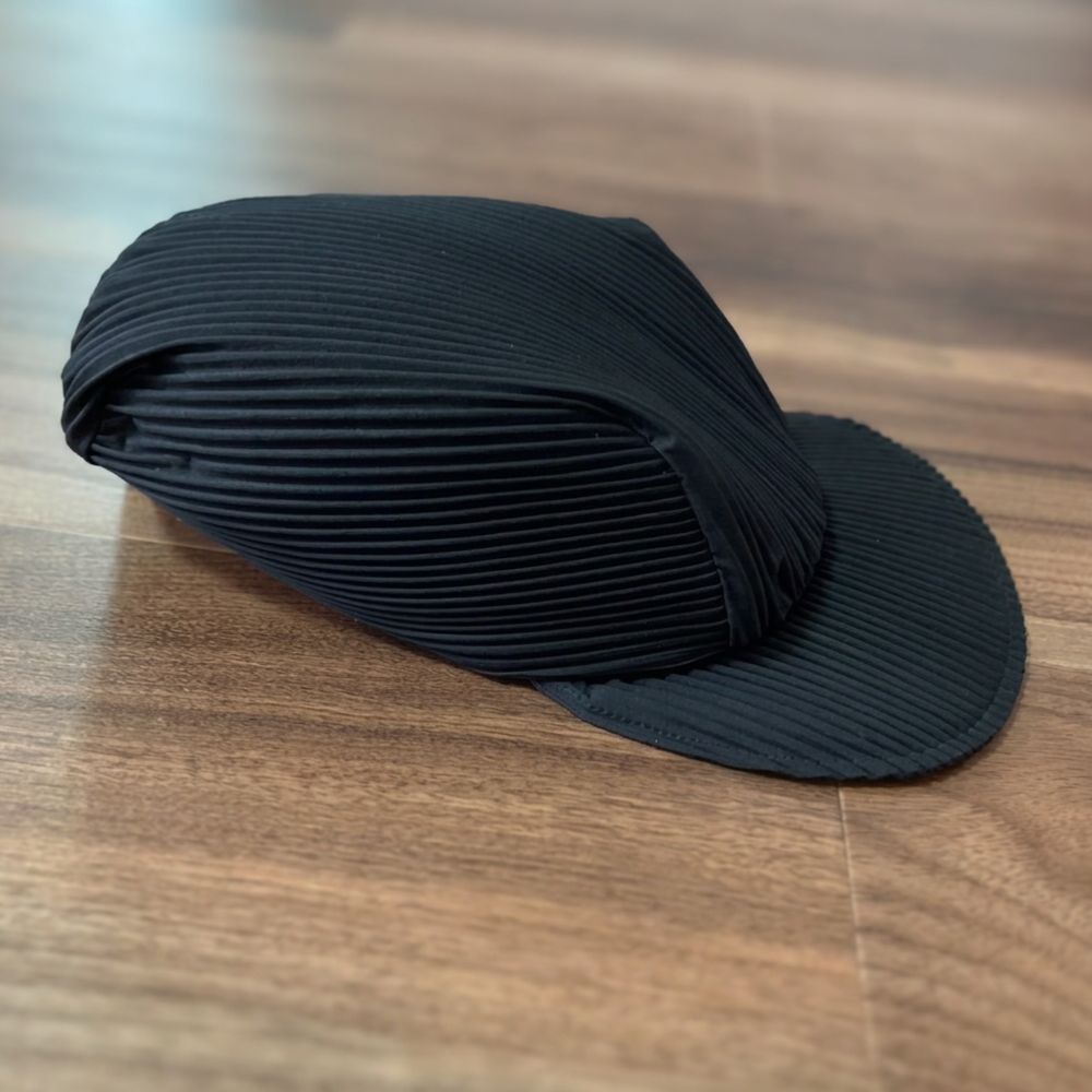 PLEATS PLEASE ISSEY MIYAKE プリーツ キャップ ブラック PLEATS