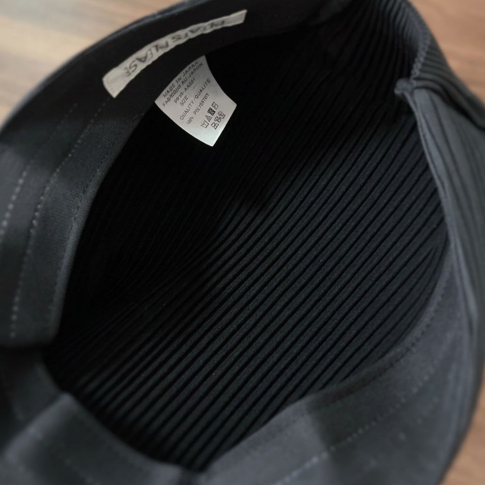 PLEATS PLEASE ISSEY MIYAKE プリーツ キャップ ブラック PLEATS