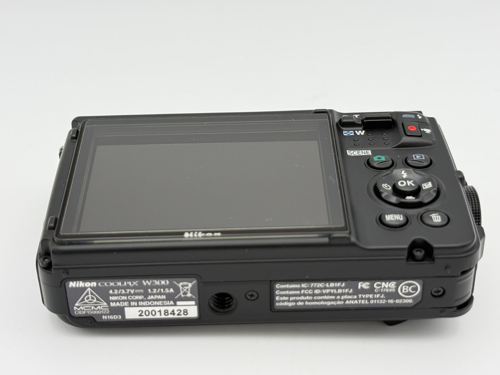 (動作確認済)Nikon COOLPIX 防水 防塵 ブラック Wi-Fi対応 動作確認済)Nikon COOLPIX 防水 防塵 ブラック Wi-Fi対応 【公式通販】