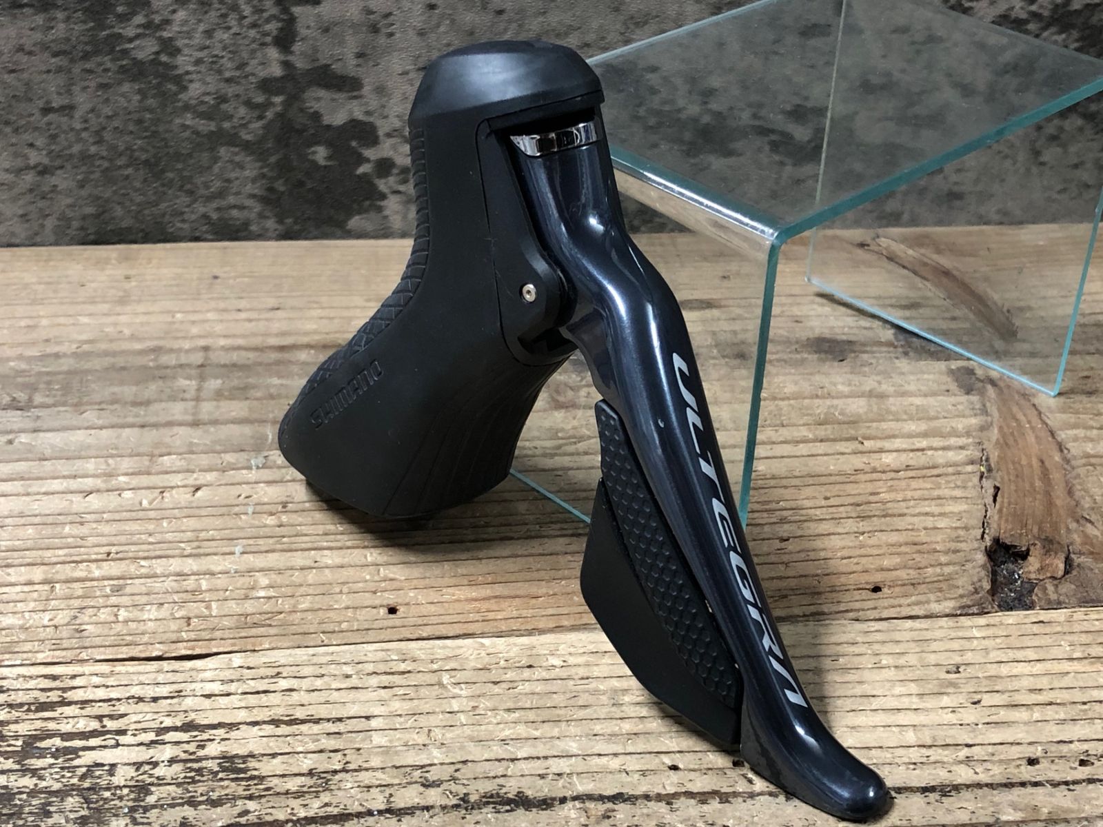 JZ786 シマノ SHIMANO アルテグラ ULTEGRA ST-R8070 右のみ STIレバー ※オイル漏れのためジャンク