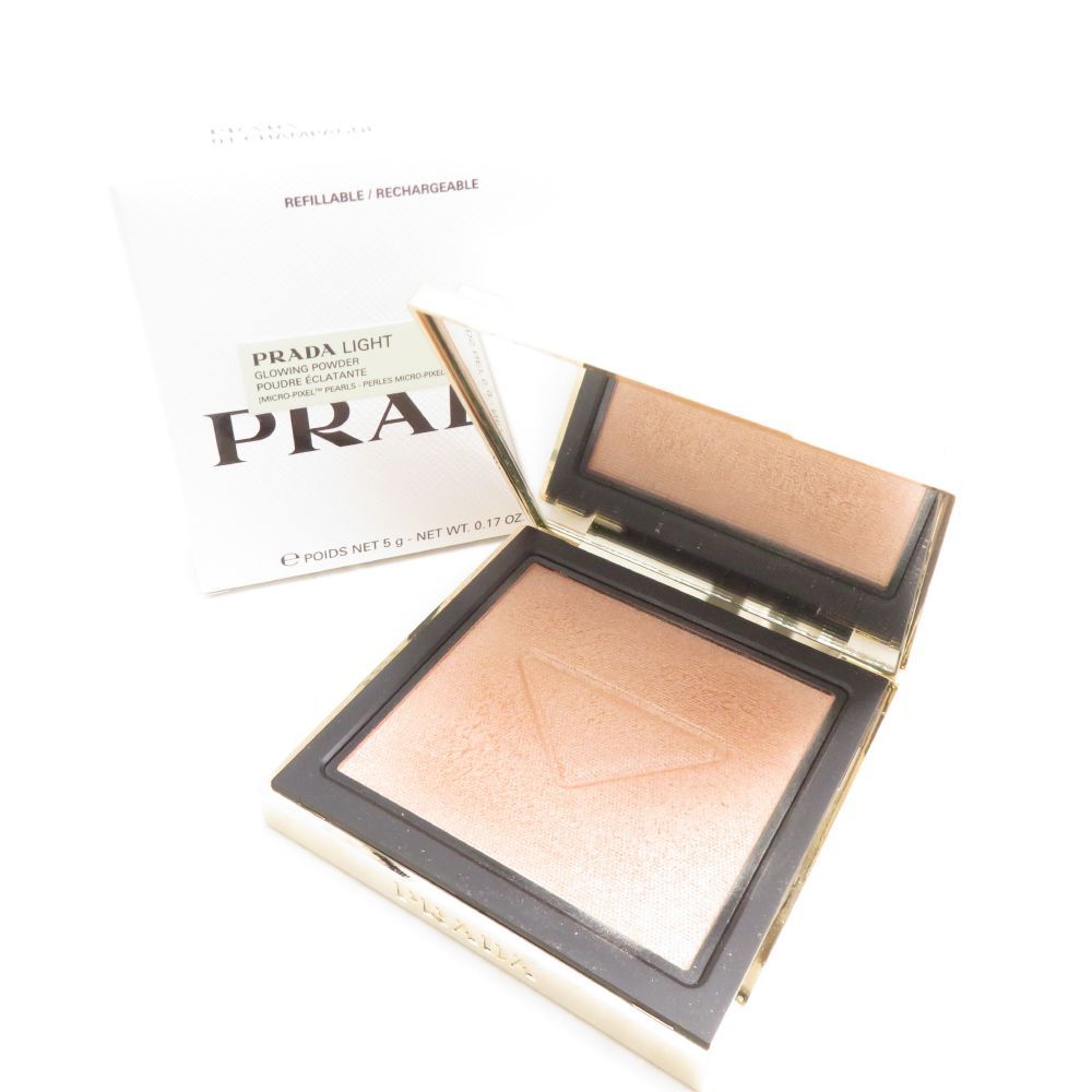 美品 PRADA プラダ ライト グローイング パウダー フェイスパウダー 5g 01 残量多 BN5910J1