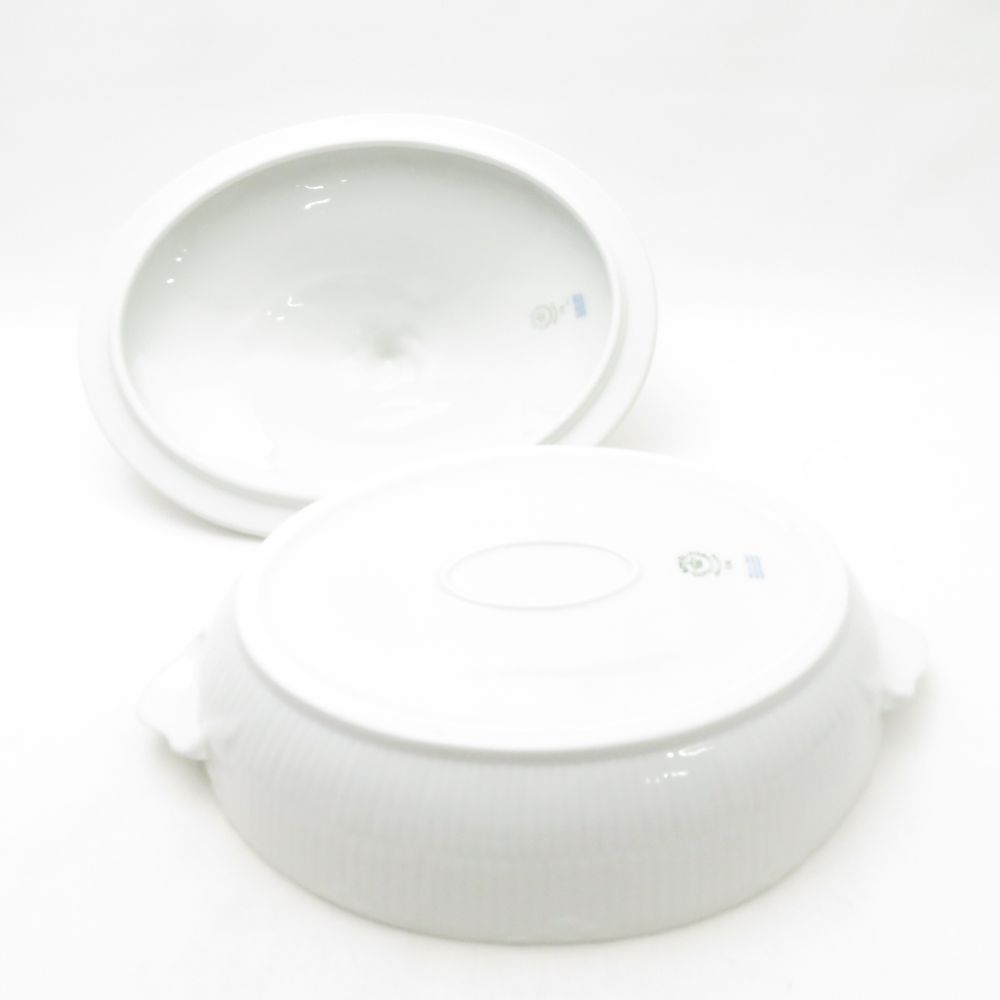 美品 ROYAL COPENHAGEN ロイヤルコペンハーゲン ホワイトフルーテッドハーフレース ベジタブルボウル 蓋付 オーバル チューリン 容器 SC11182B2 美品 ROYAL COPENHAGEN ロイヤルコペンハーゲン ホワイトフルーテッドハーフレース ベジタブルボウル 蓋付 オーバル チューリン 容器 SC11182B2