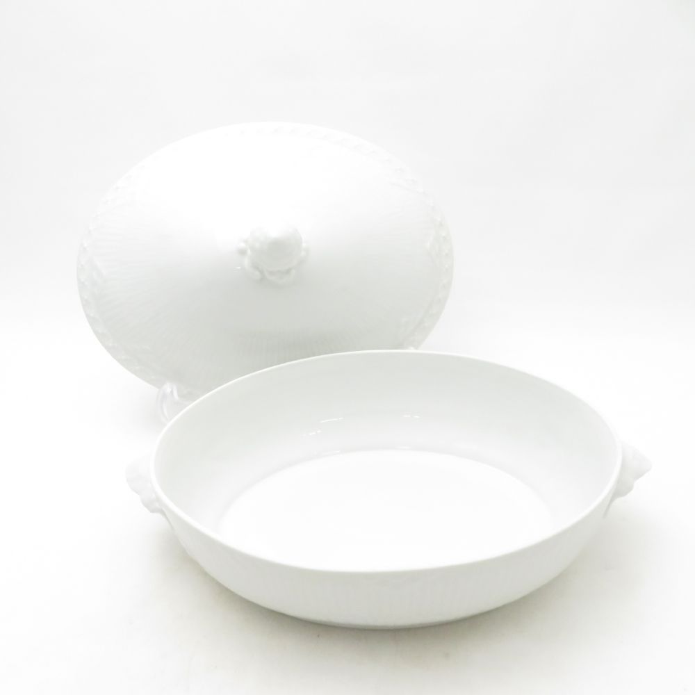 美品 ROYAL COPENHAGEN ロイヤルコペンハーゲン ホワイトフルーテッドハーフレース ベジタブルボウル 蓋付 オーバル チューリン 容器 SC11182B2 美品 ROYAL COPENHAGEN ロイヤルコペンハーゲン ホワイトフルーテッドハーフレース ベジタブルボウル 蓋付 オーバル チューリン 容器 SC11182B2