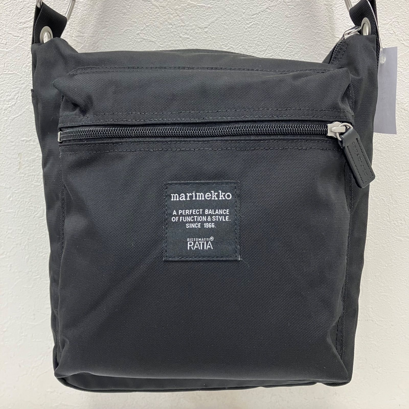 3113 Marimekko マリメッコ PAL パル ショルダーバッグ ブラック 黒 