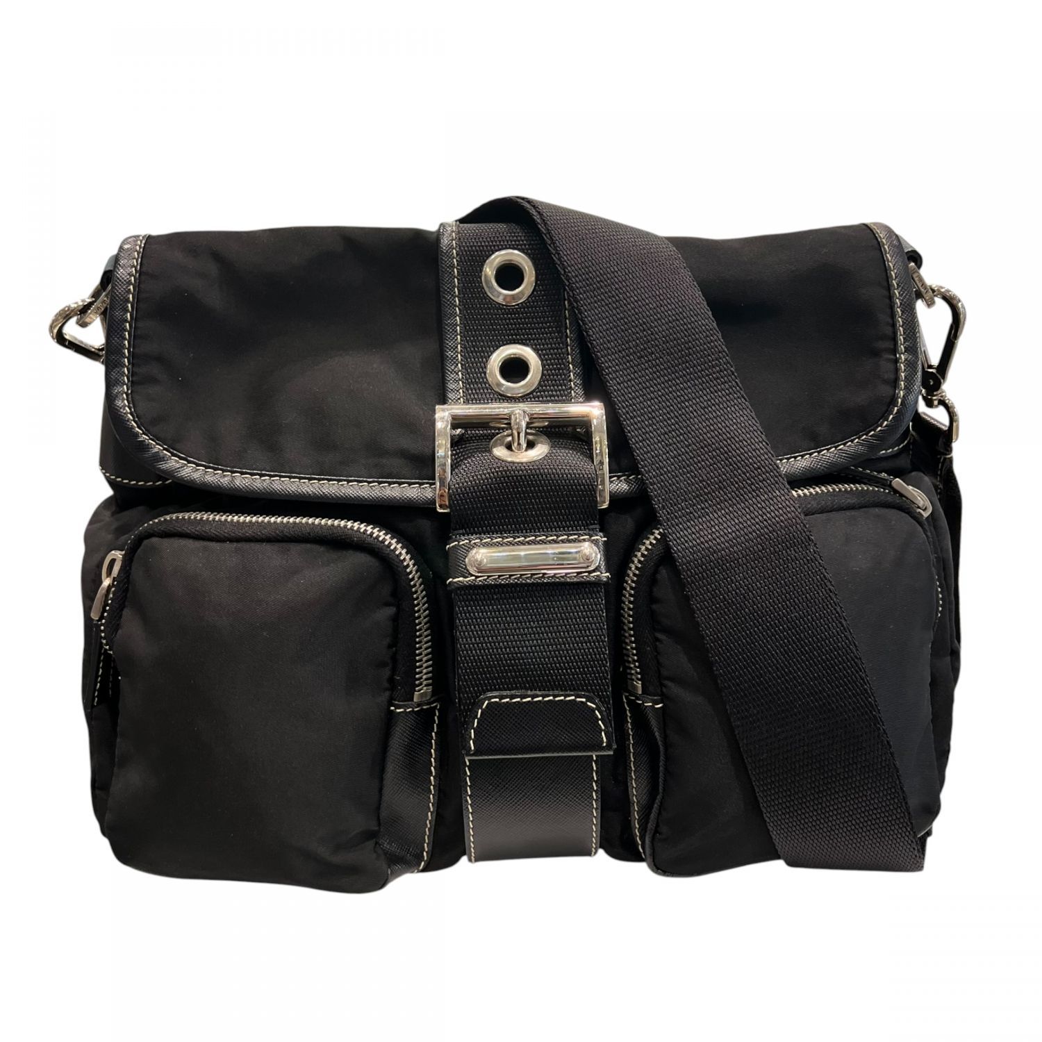 PRADA プラダレザー ショルダーバッグ メッセンジャーバッグ斜め掛け
