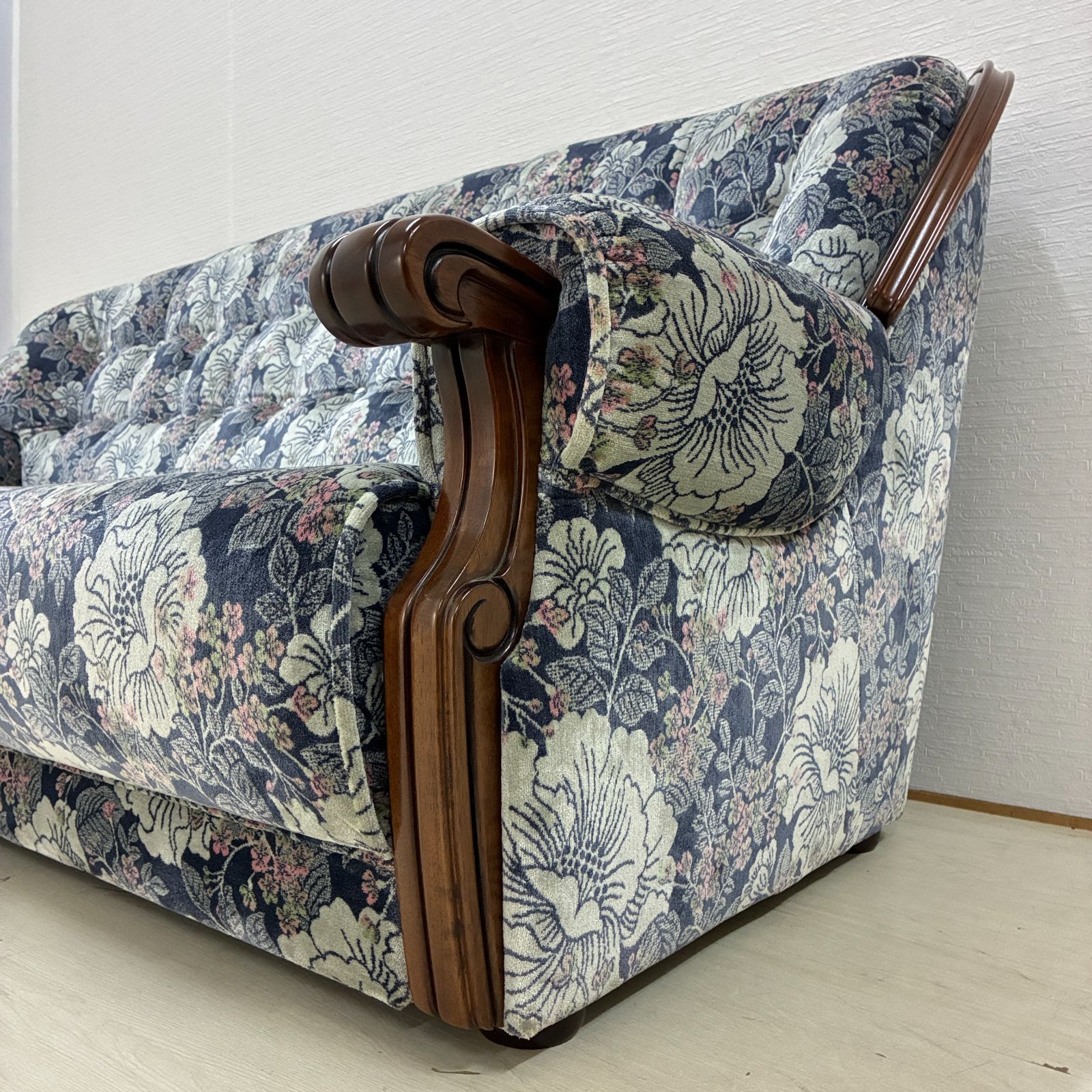 【カリモク】金華山　３人掛けソファ　トリプルソファ カリモク】金華山織 3人掛けソファ トリプルソファ - メルカリ