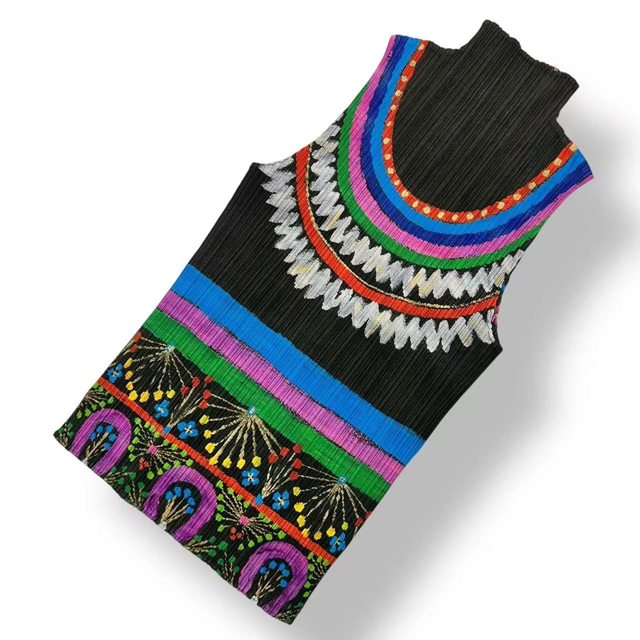 新品同様 ISSEY MIYAKE イッセイミヤケ PLEATS PLEASE プリーツ