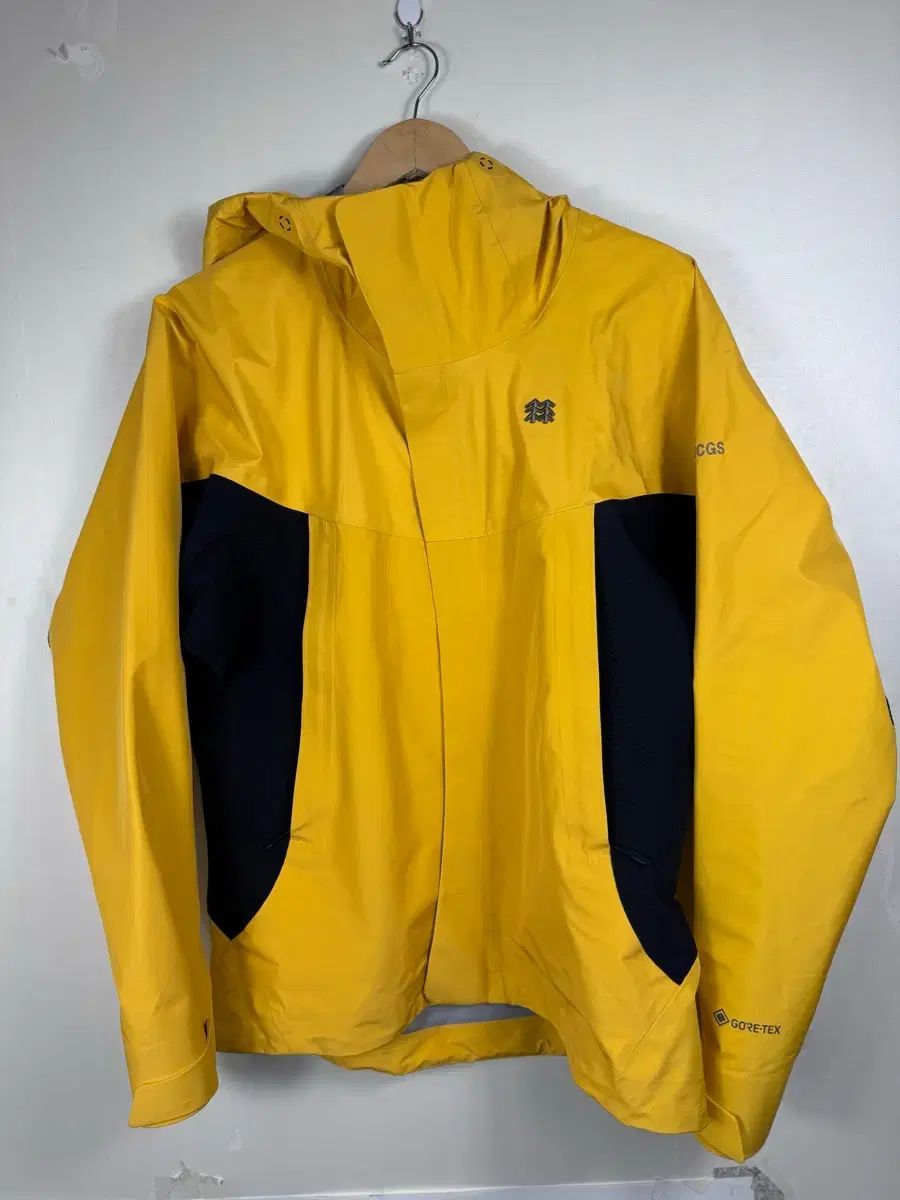 KOLON SPORT コーロンスポーツ ゴアテックス GORE-TEX イエロー Yellow ジャケット Long L