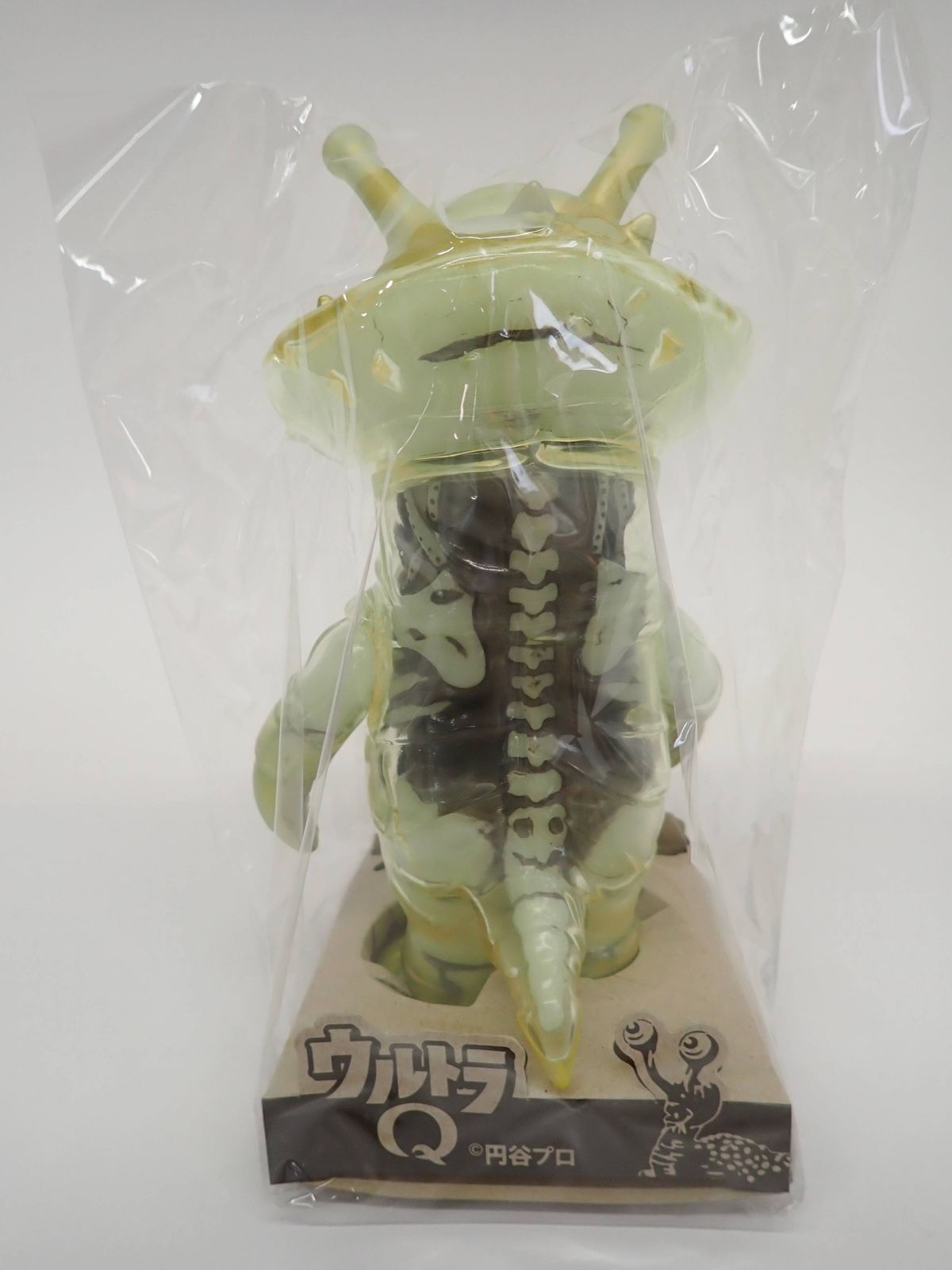 カネゴン X-Ray Full color G.I.D Gold ver. SECRETBASE 円谷プロ フィギュア R2605-036 カネゴン X-Ray Full color G.I.D Gold ver. SECRETBASE 円谷プロ