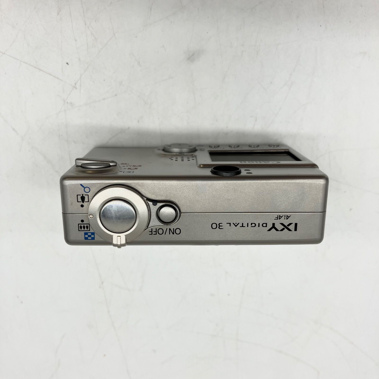 動作未確認品 Canon シルバー 30F DIGITAL IXY デジタルカメラ