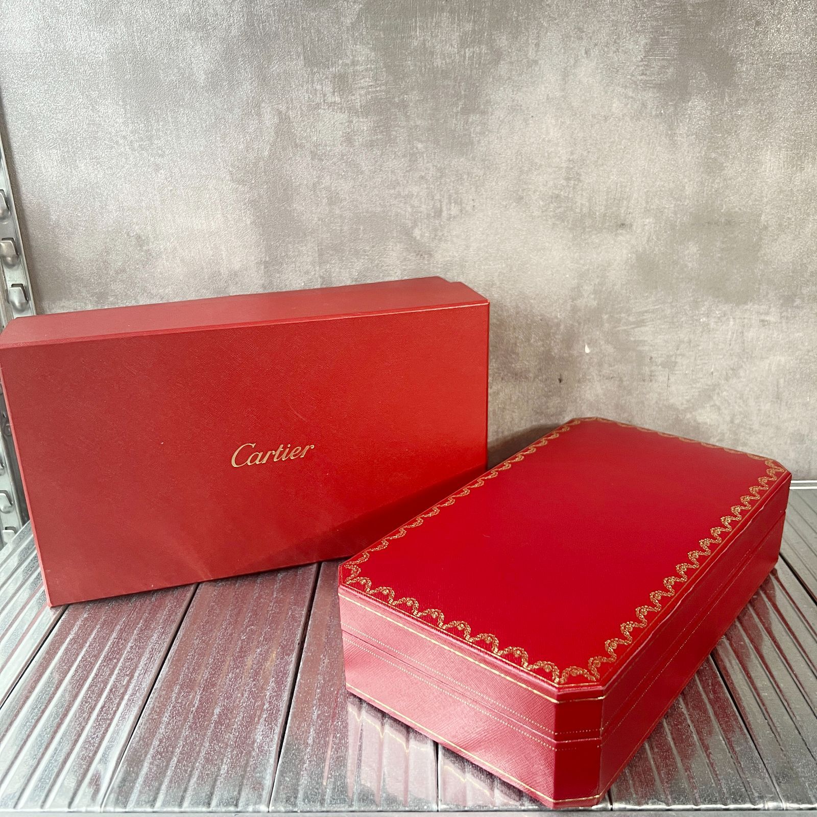 Cartier カルティエ 時計 ケース 空箱 BOX 外箱付 腕時計用 取扱説明書