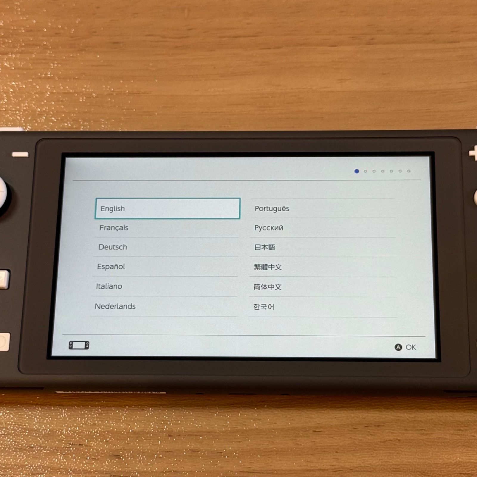 正規品，人気SALE】 5-043【極美品】Switch LITE グレー 箱付き 完動