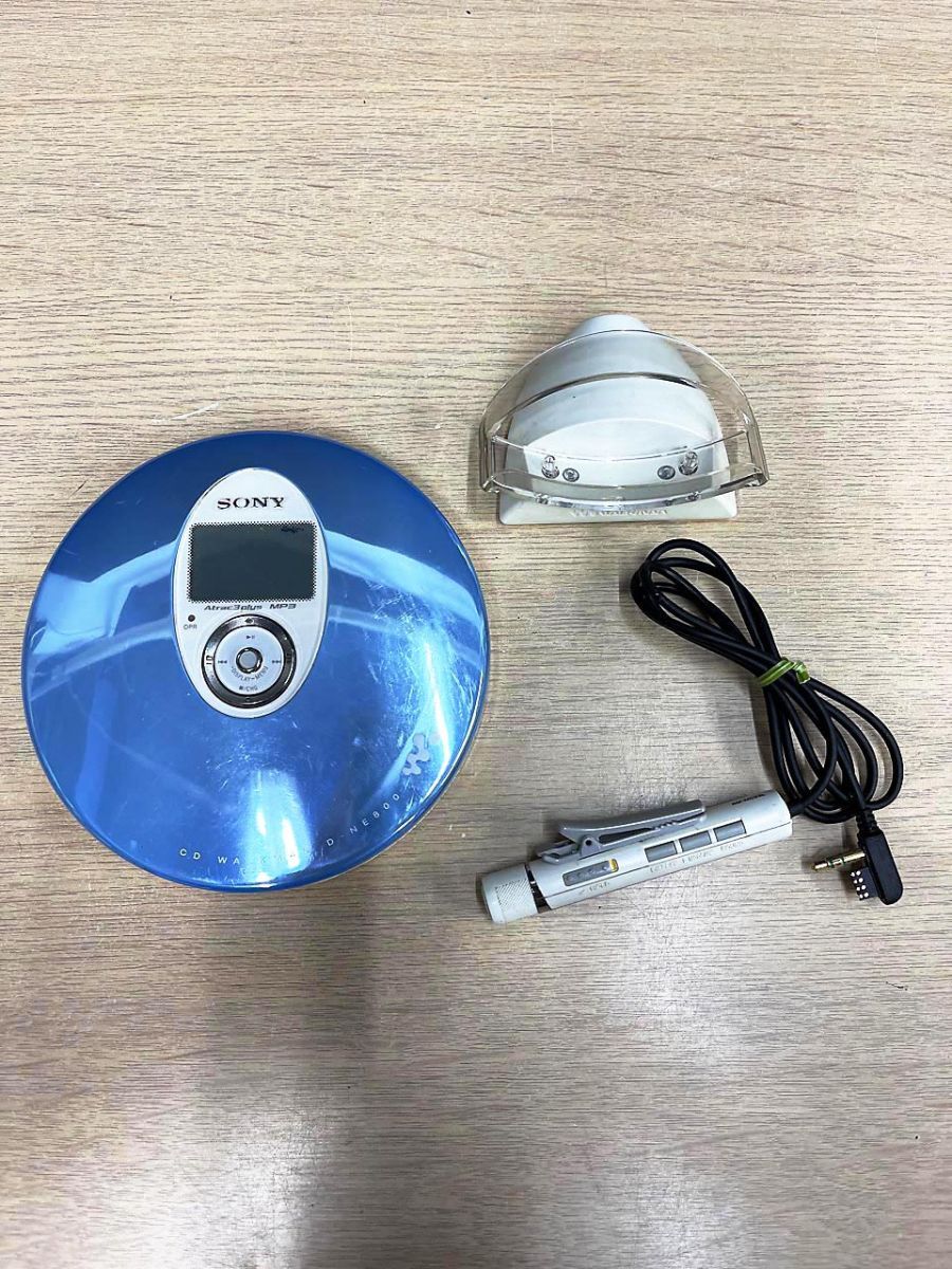 【現状品】 SONY ソニー ポータブルCDプレーヤー WALKMAN ウォークマン D-NE800