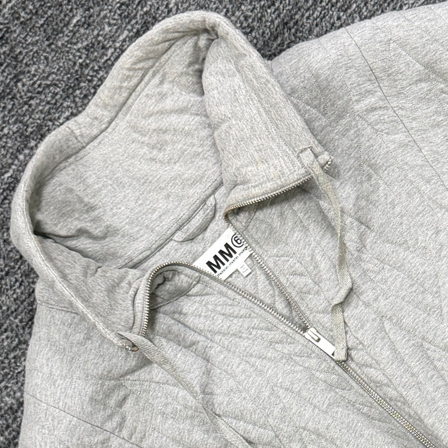 MM6 Maison Margiela キルティングポンチョ S メゾンマルジェラ グレー MM6 Maison Margiela キルティングポンチョ S メゾンマルジェラ グレー