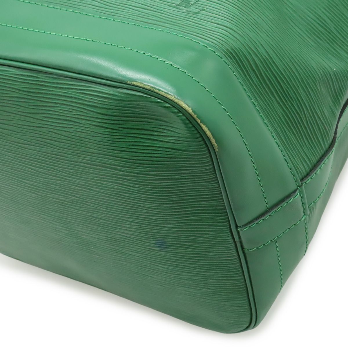 LOUIS VUITTON ルイ ヴィトン エピ ノエ ショルダーバッグ 