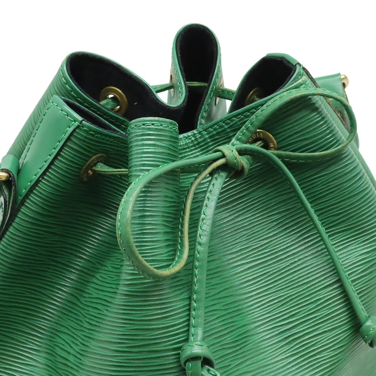 LOUIS VUITTON ルイ ヴィトン エピ ノエ ショルダーバッグ 