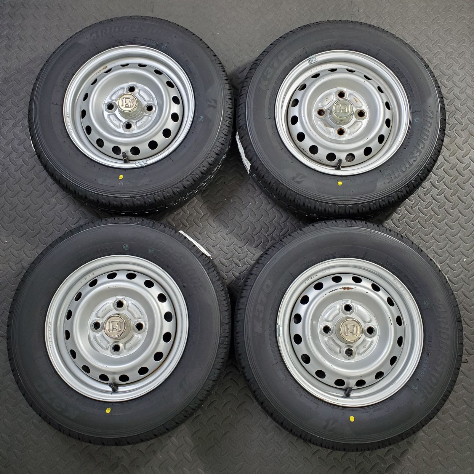 26年製 新品タイヤ 145/80R12 80/78N LT ブリヂストン K370(夏タイヤ 