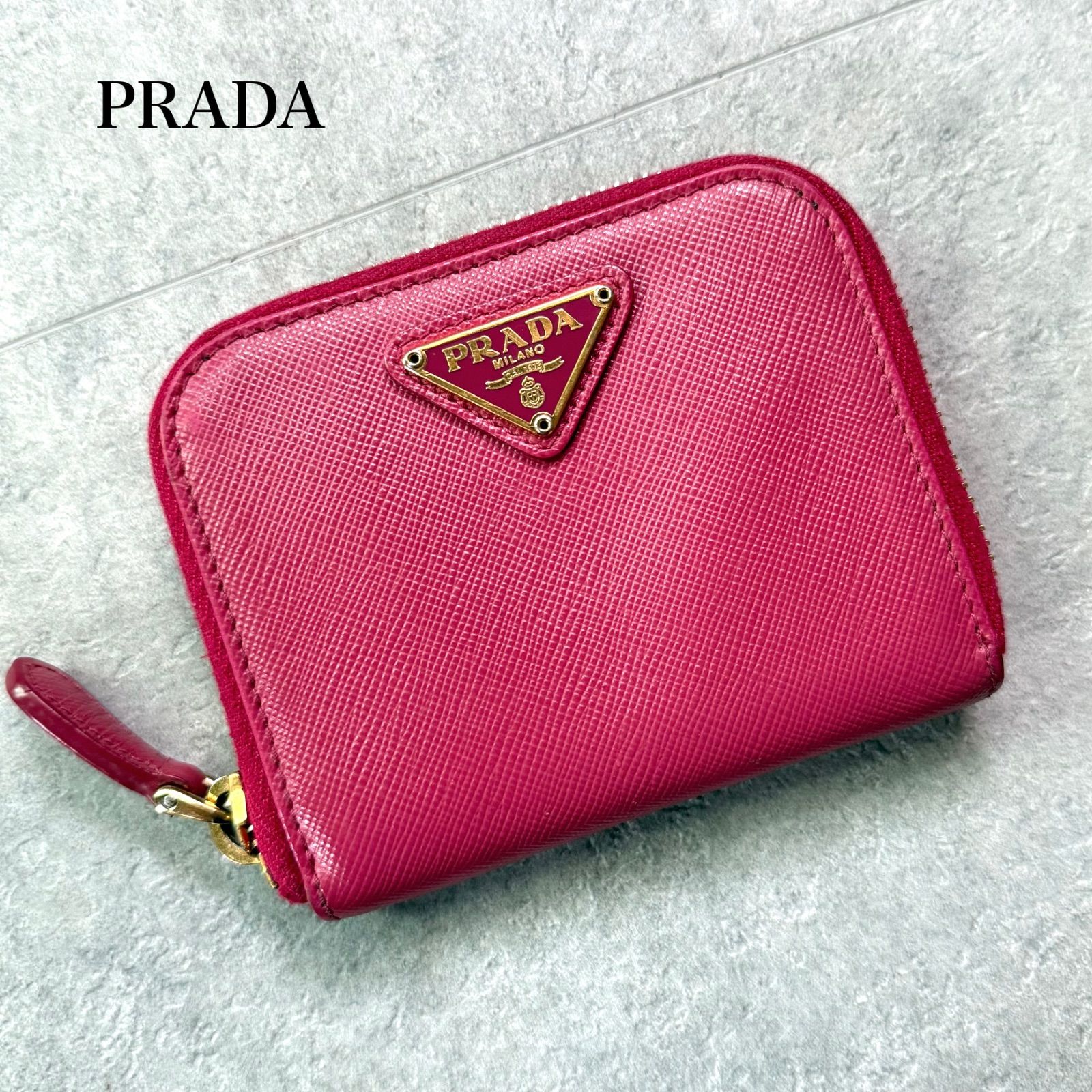 PRADA プラダ コインケース 三角ロゴ サフィアーノレザー ラウンド