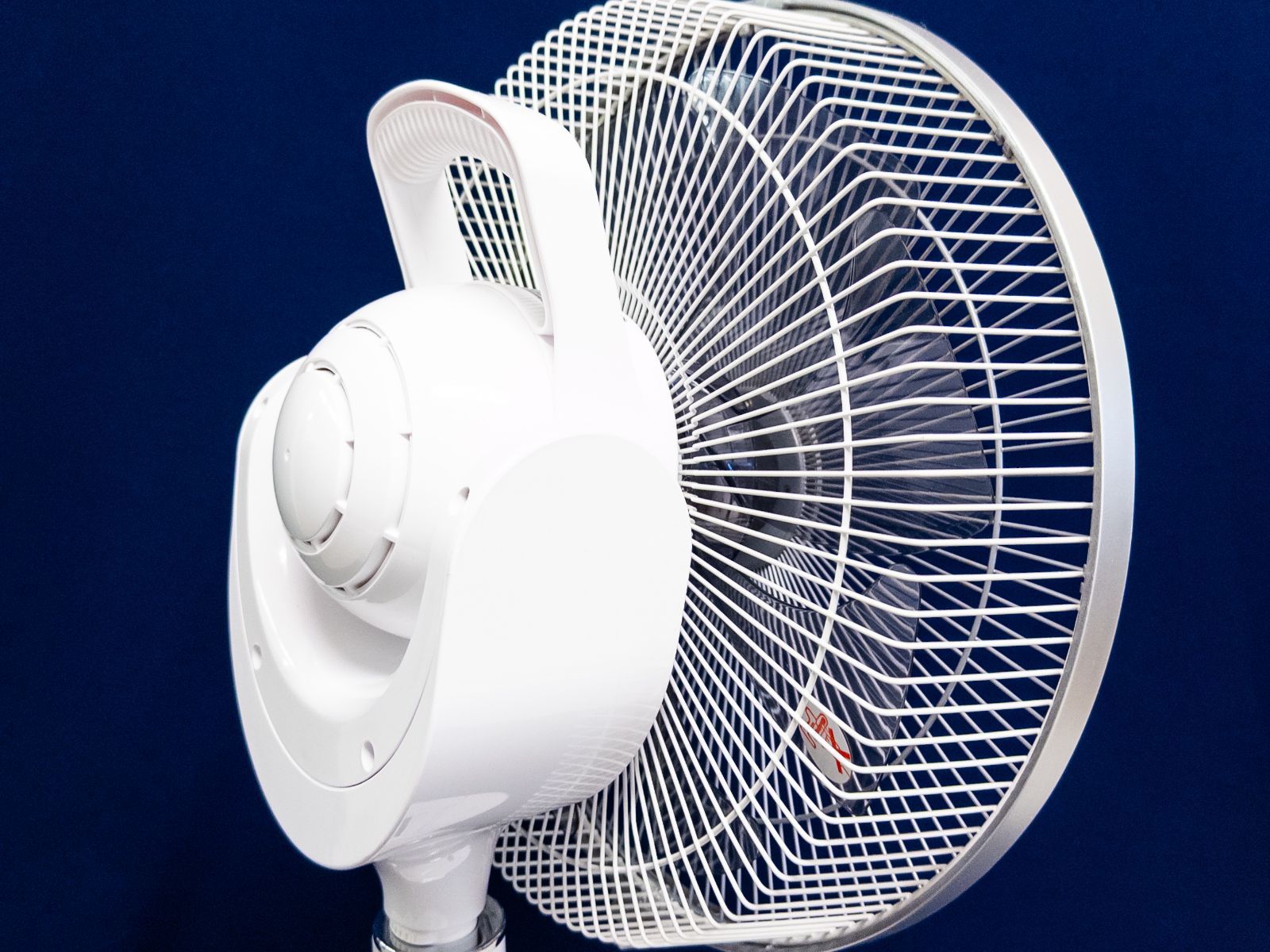 【上位モデル】日立 DC扇風機 HEF-DC6000 微風 静音 省エネ - メルカリ