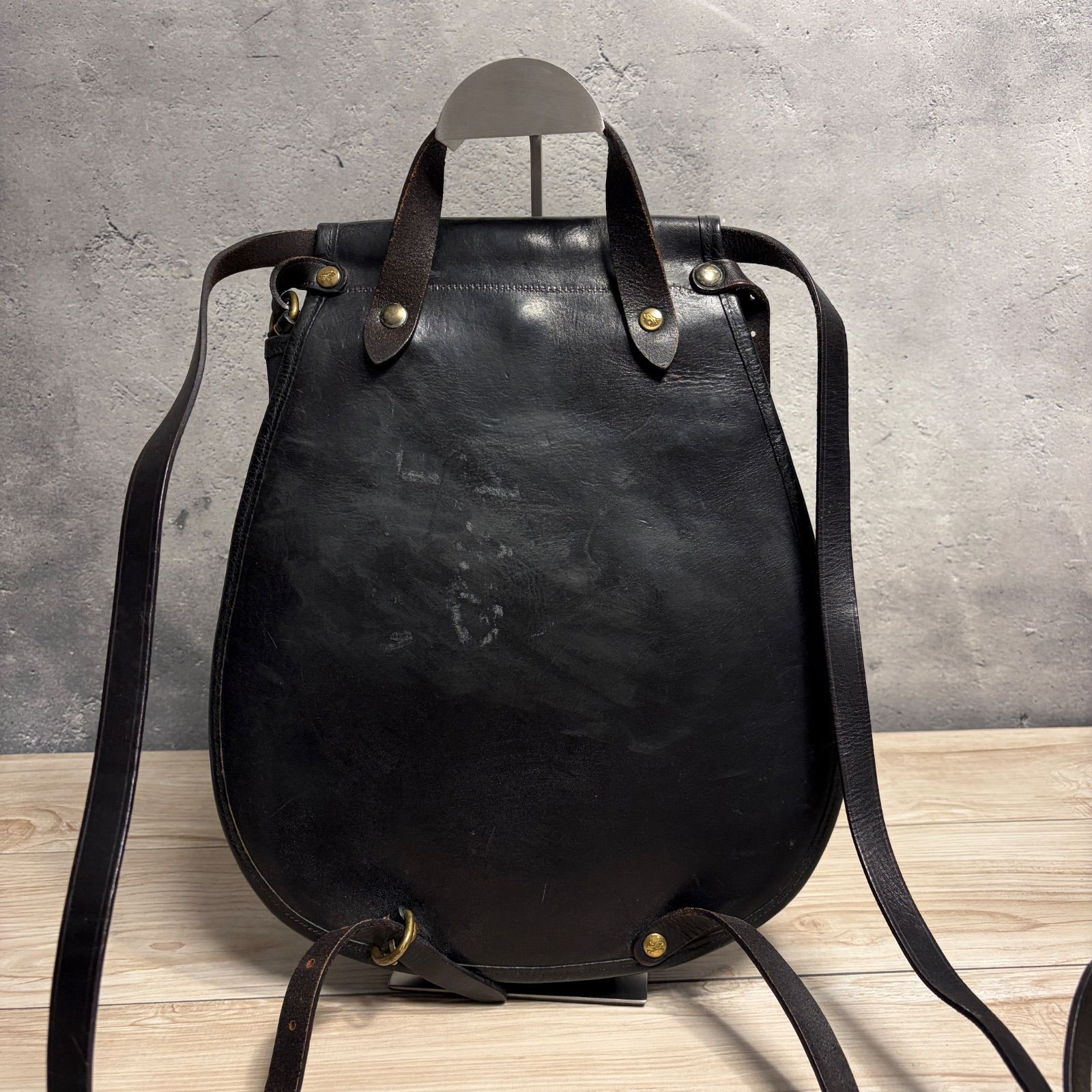 ✨Blue box3-958 IL BISONTE イルビゾンテ ブラック レザー リュック