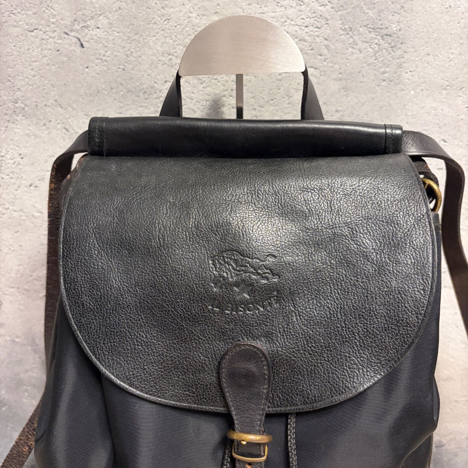 ✨Blue box3-958 IL BISONTE イルビゾンテ ブラック レザー リュック
