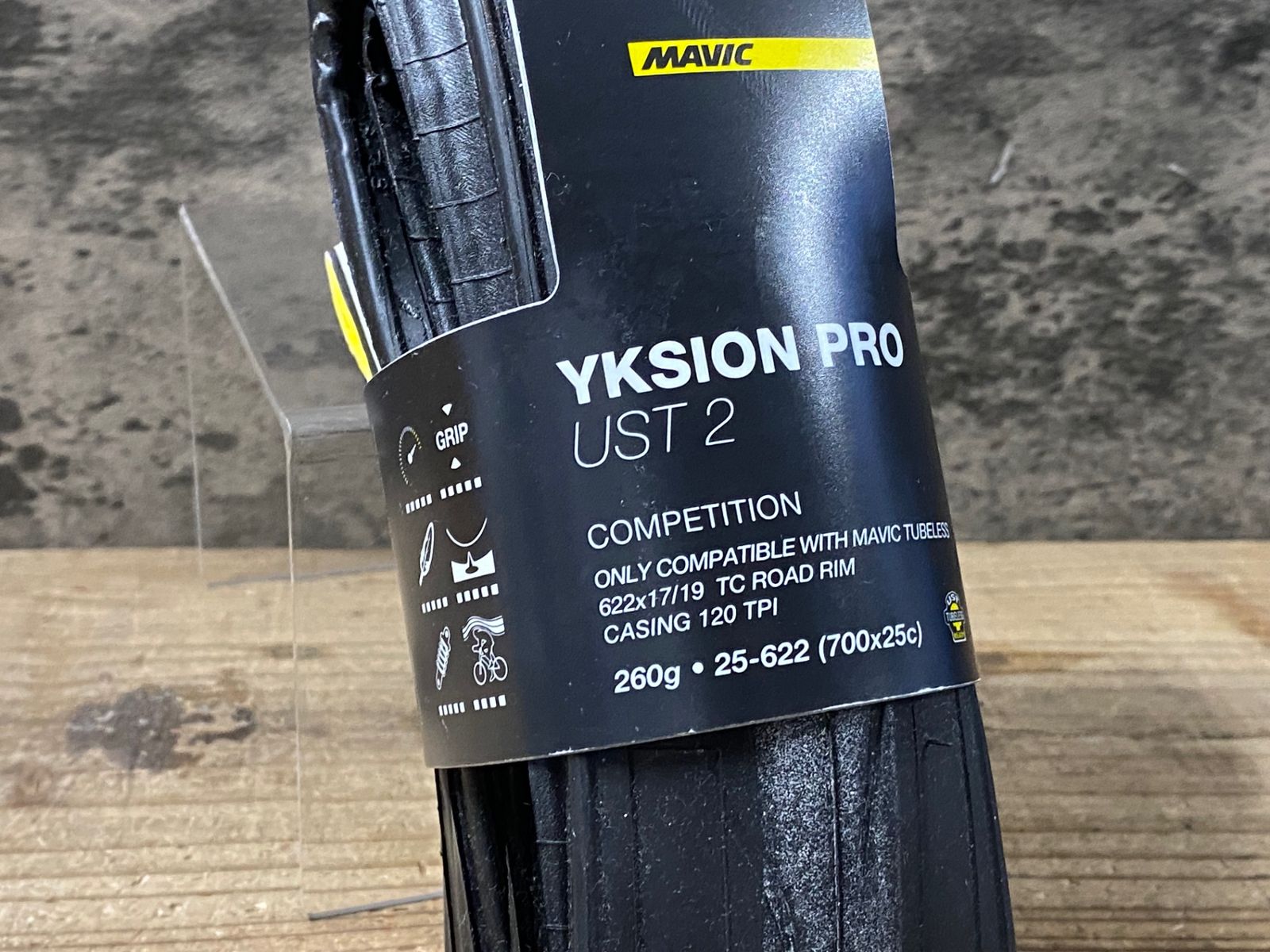 KA662 マヴィック MAVIC YKSION PRO UST 2 チューブレスタイヤ 700x25C 