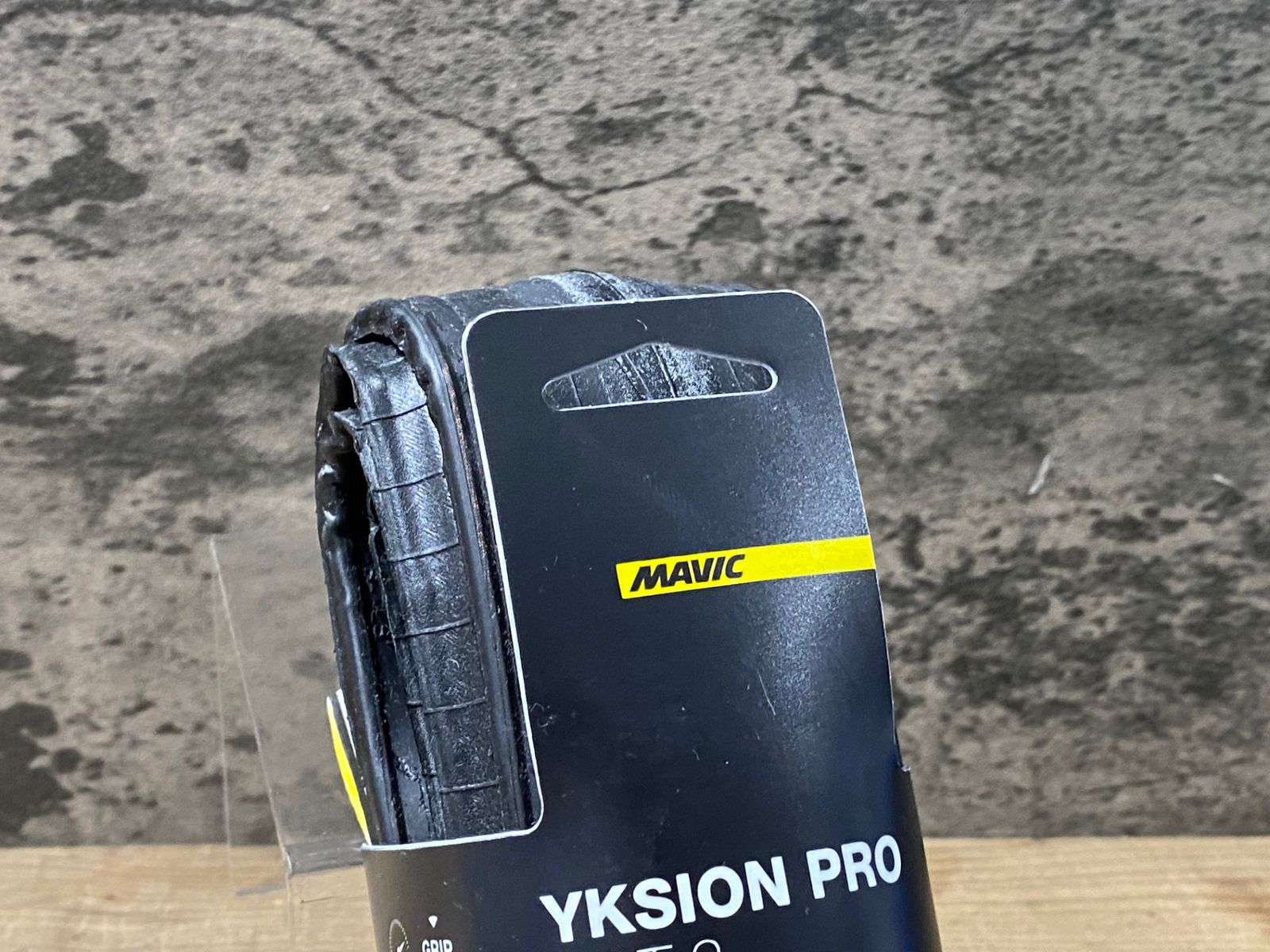 KA662 マヴィック MAVIC YKSION PRO UST 2 チューブレスタイヤ 700x25C 