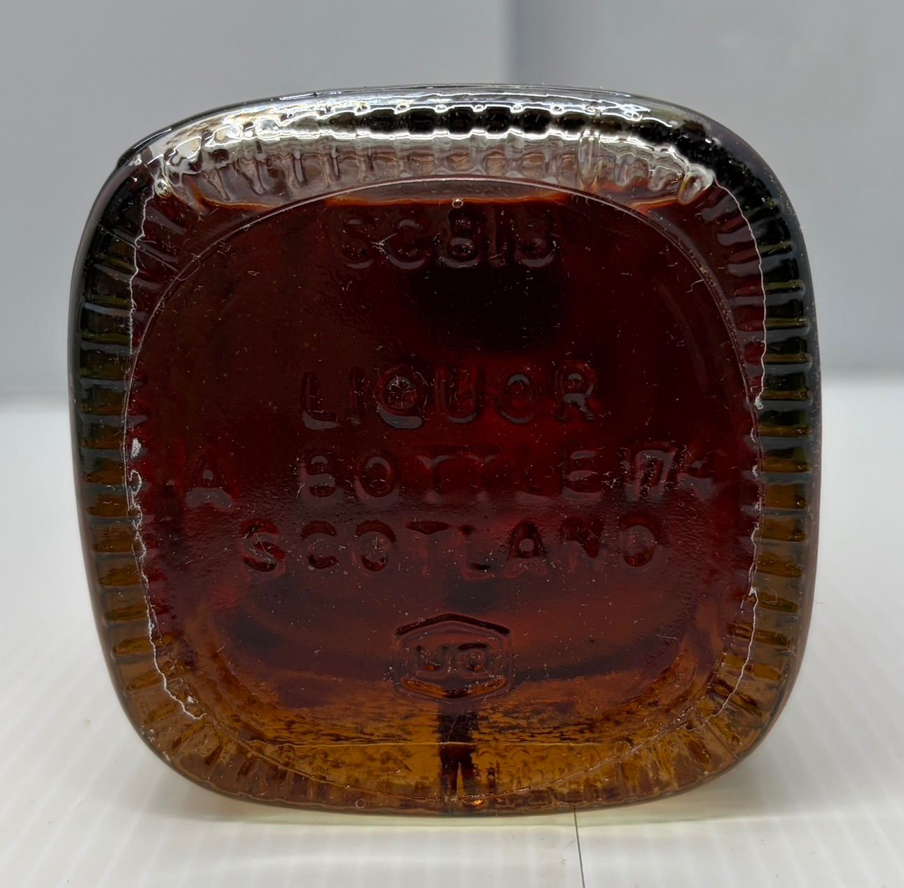 未開栓・箱付】ジョニ黒 金キャップ 70s 古酒 - メルカリ