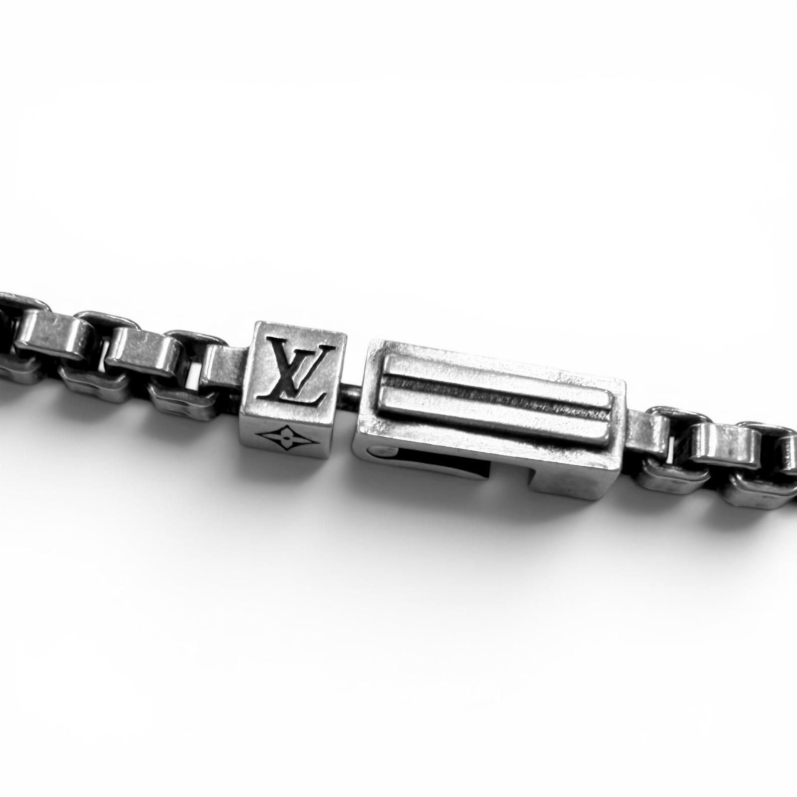 美品□LOUIS VUITTON ルイヴィトン 2024年製 M02027 チェーン