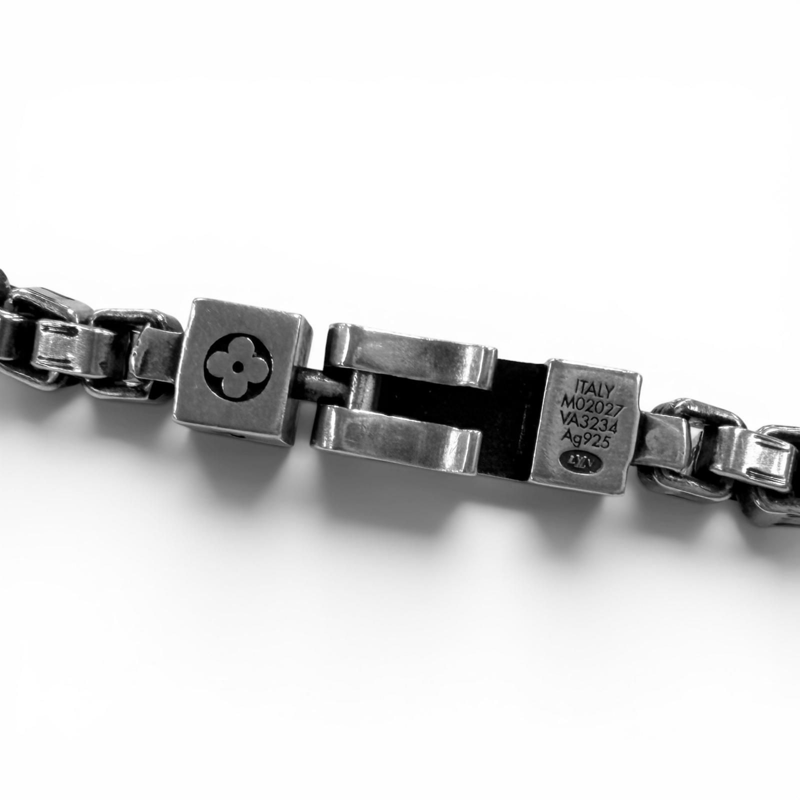 美品□LOUIS VUITTON ルイヴィトン 2024年製 M02027 チェーン 美品□LOUIS VUITTON ルイヴィトン 2024年製 M02027 チェーン