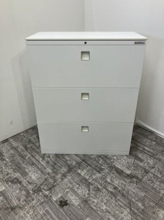 【中古品】オカムラ レクトラインシリーズ 天板付3段ラテラル書庫 4BG3ZC ZA75 ホワイト