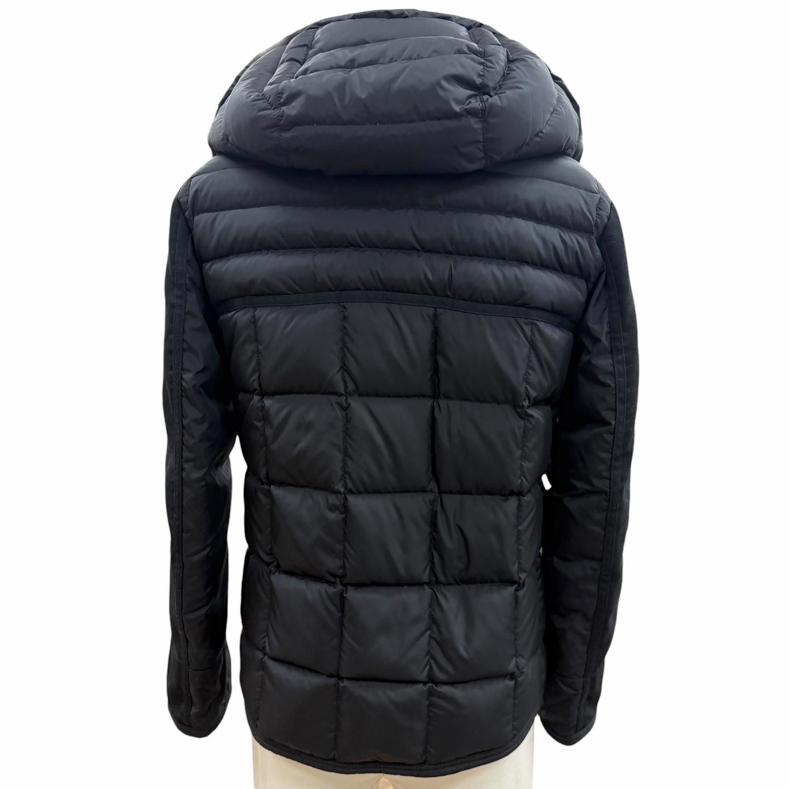 良品▽MONCLER モンクレール RYAN ライアン レザーワッペン付き ロゴ 