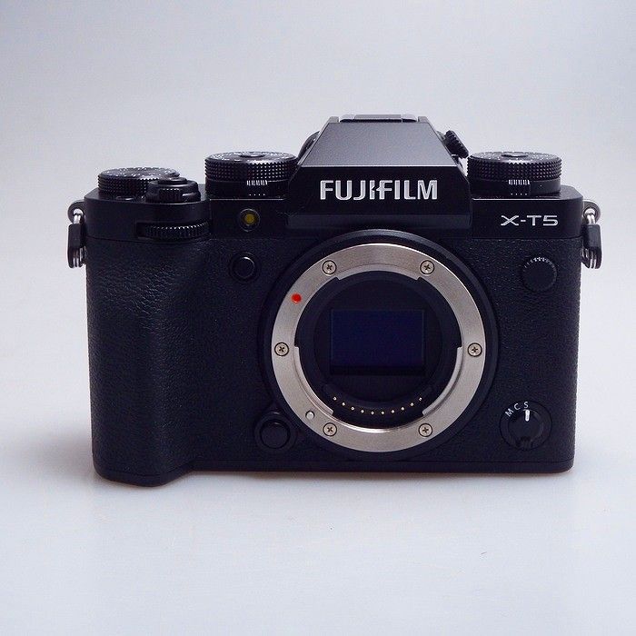 【中古】(フジフイルム) FUJIFILM X-T5-B ボデイ 中古】(フジフイルム) FUJIFILM X-T5-B ボデイ