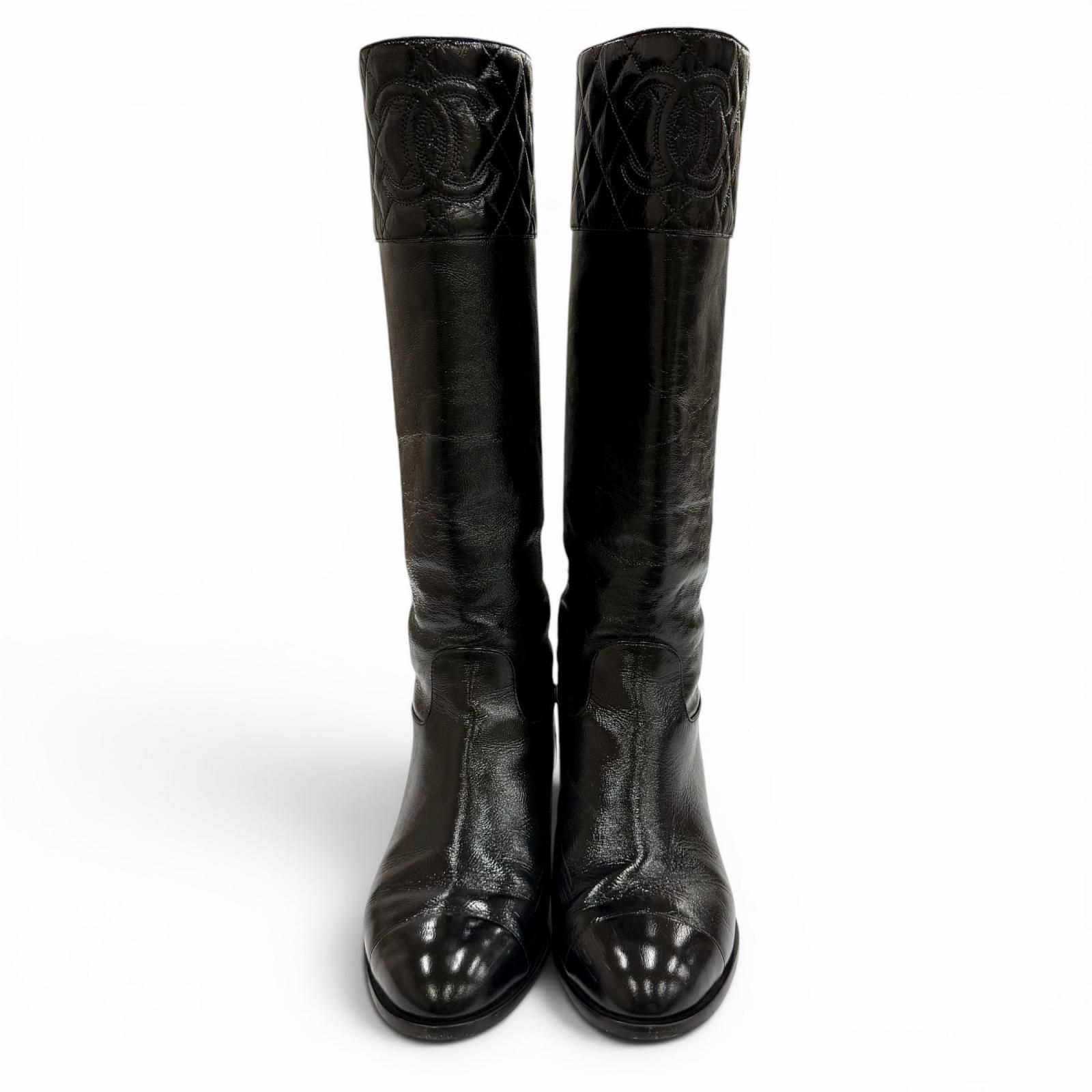 美品☆CHANEL シャネル 23B G45201 ココマーク マトラッセ チャンキー 