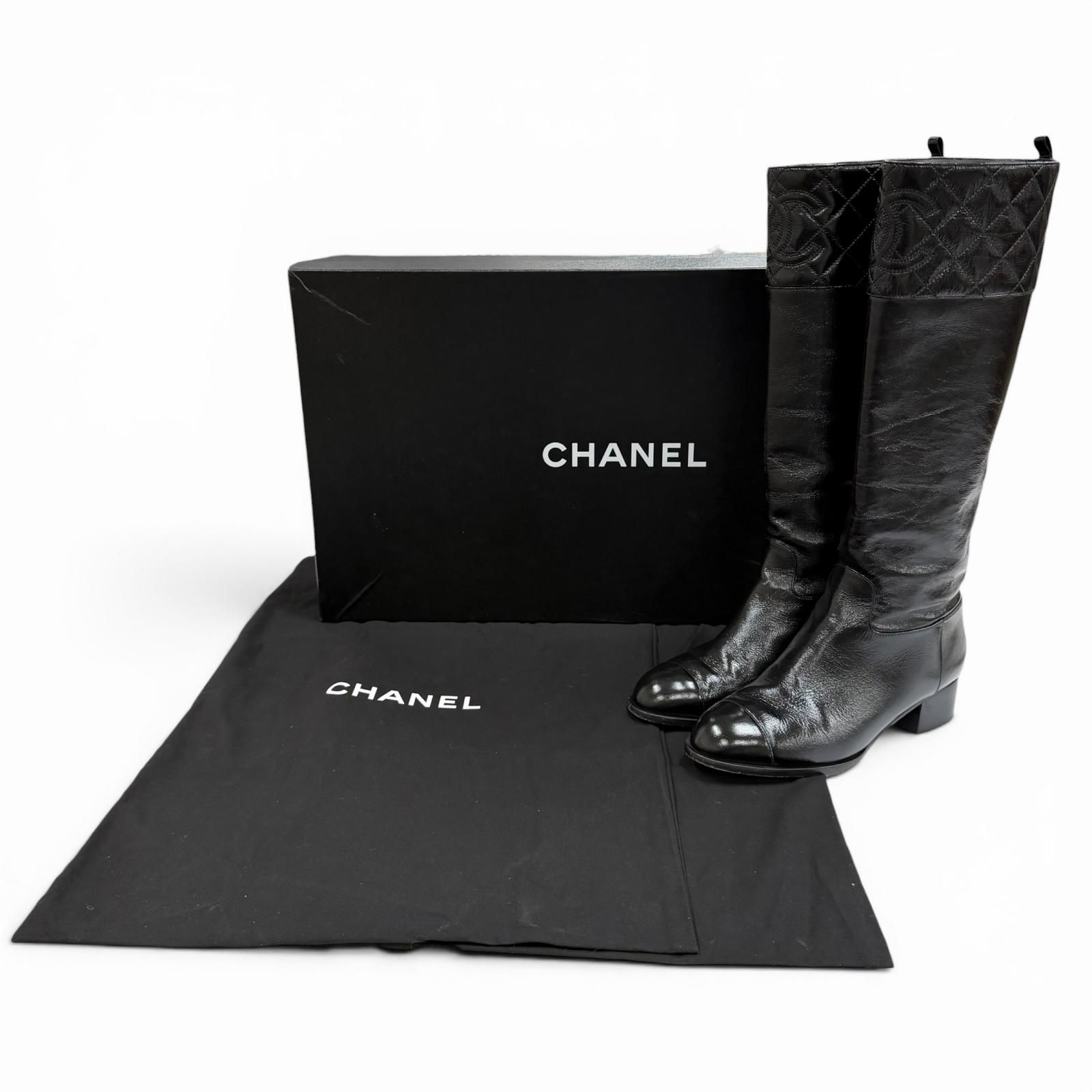 美品☆CHANEL シャネル 23B G45201 ココマーク マトラッセ チャンキー 