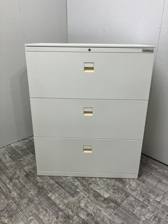 【中古品】オカムラ レクトラインシリーズ 天板付3段ラテラル書庫 4B3SZC ZA75 ホワイト